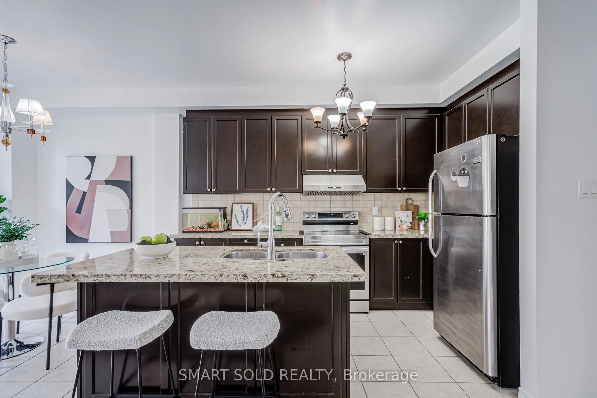 3 Chao Crescent