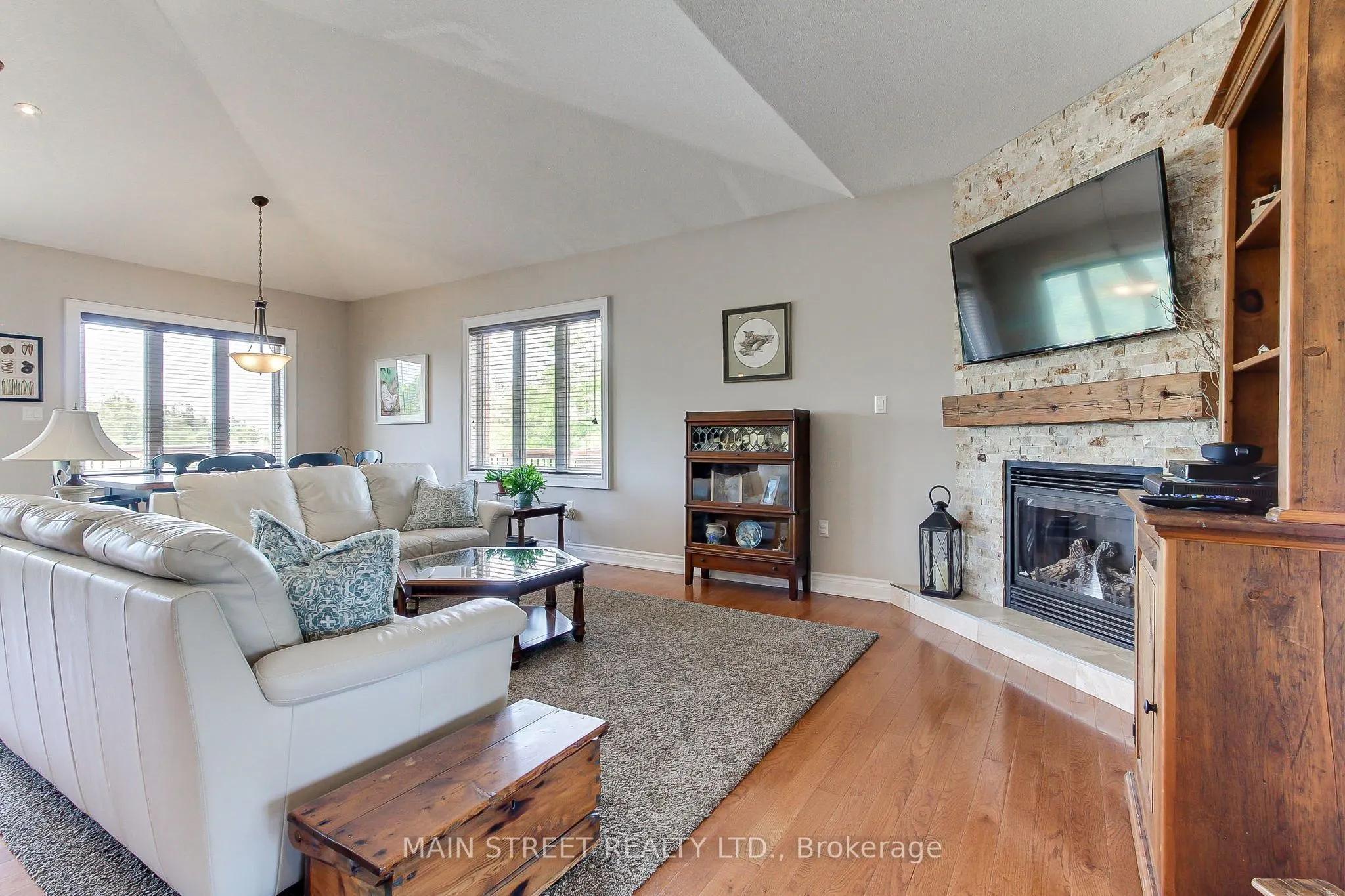 13 Brolley Crescent