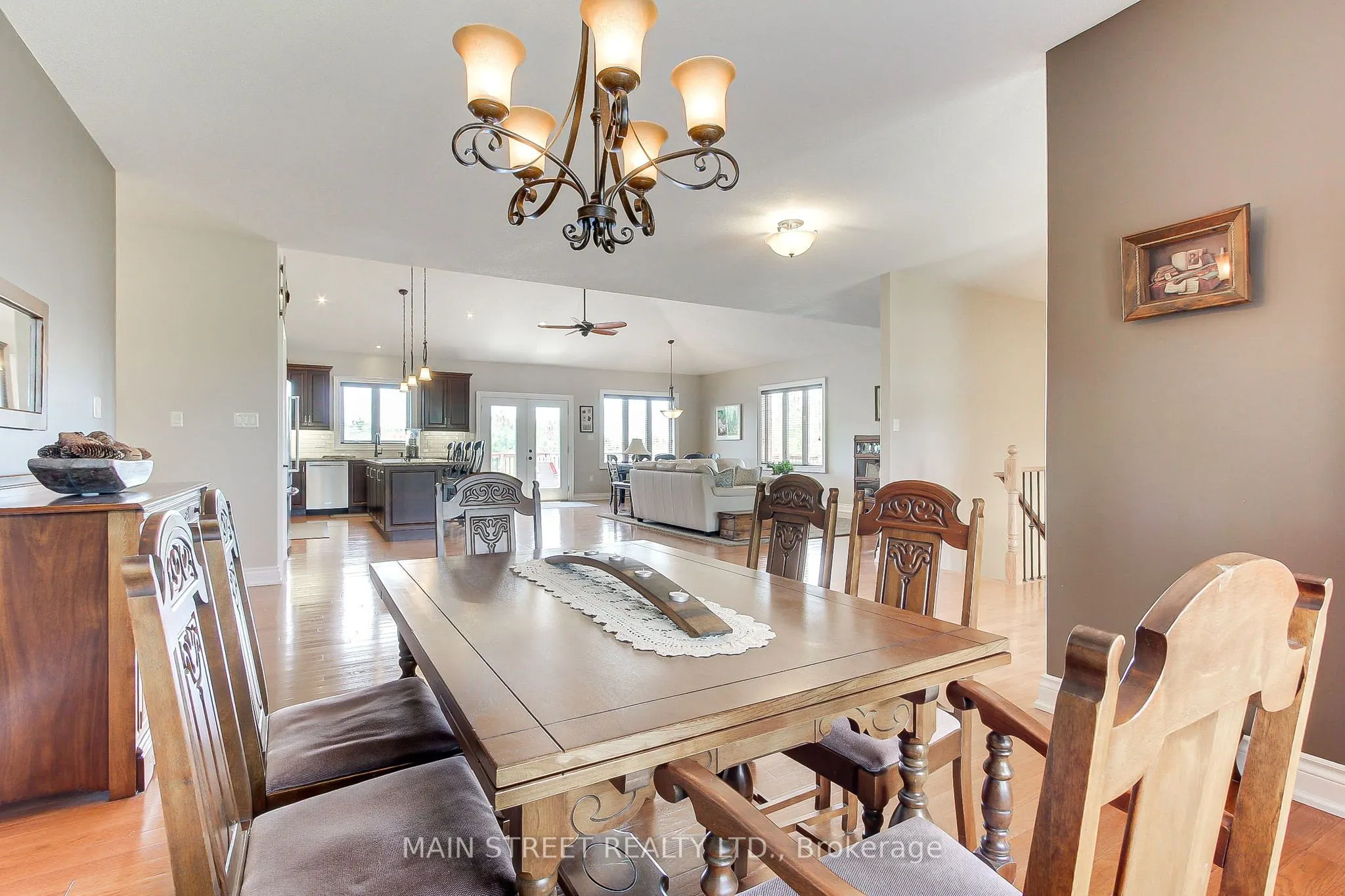 13 Brolley Crescent