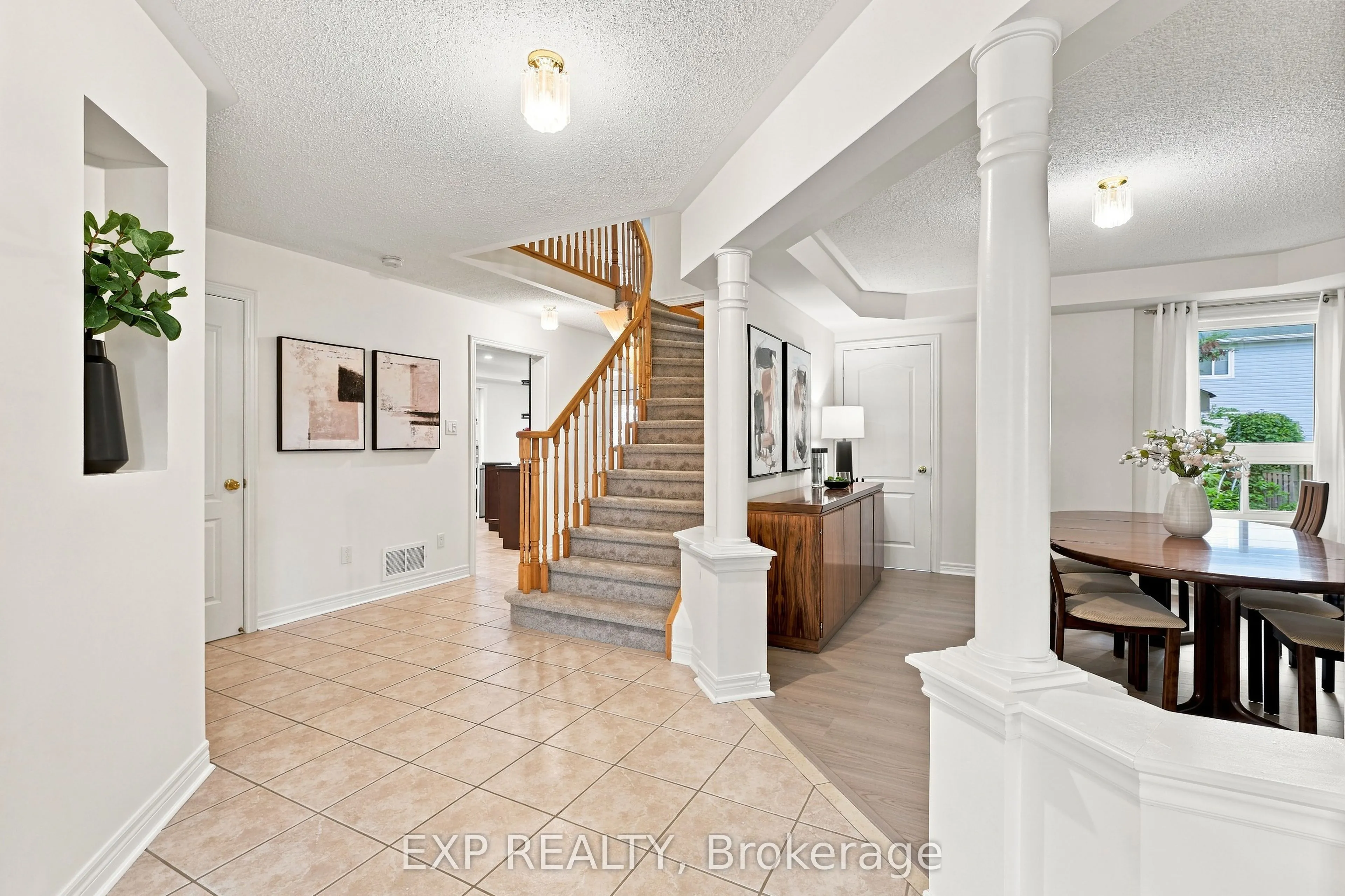70 Thornlodge Drive