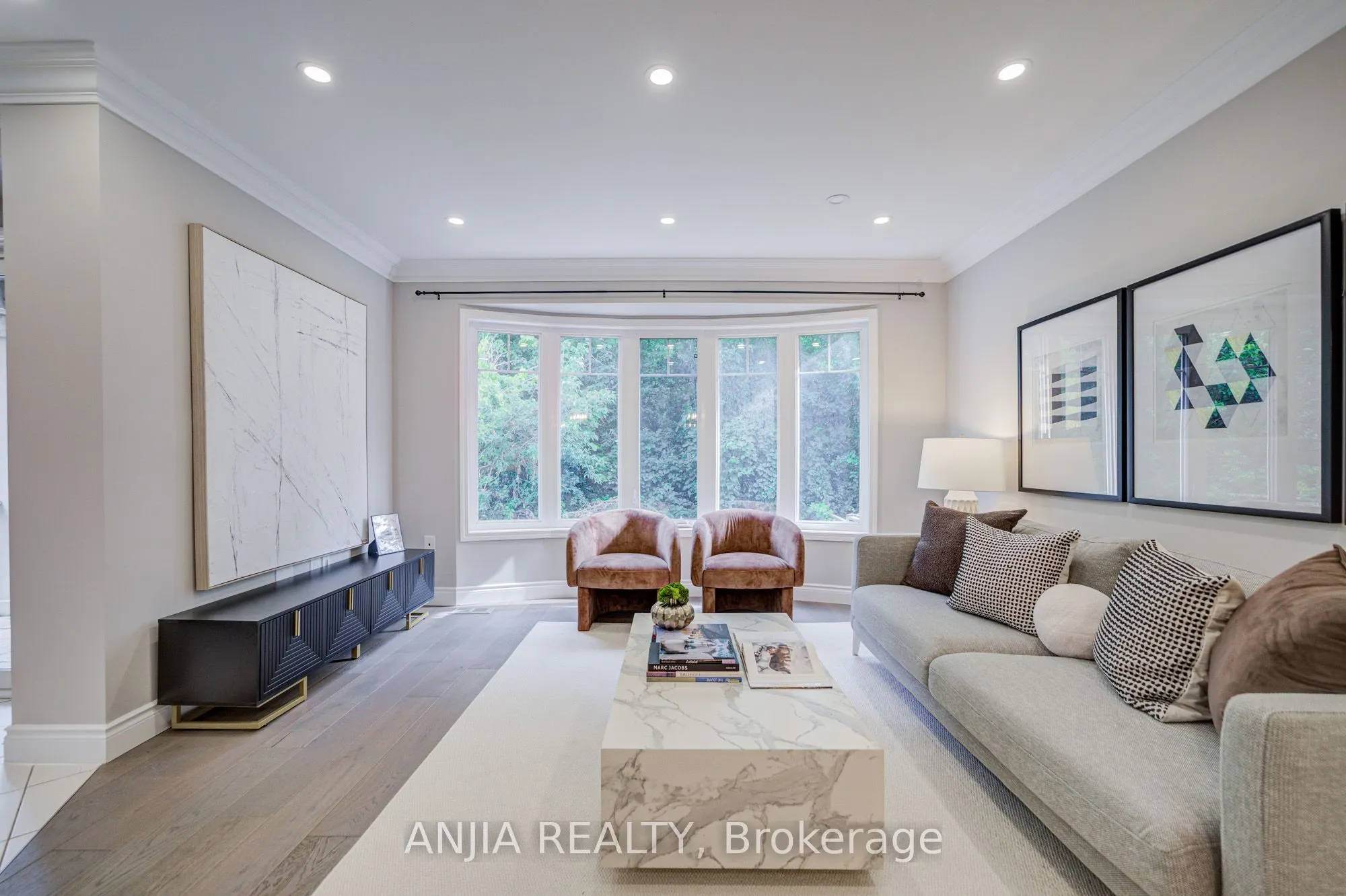 30 Elmeade Lane