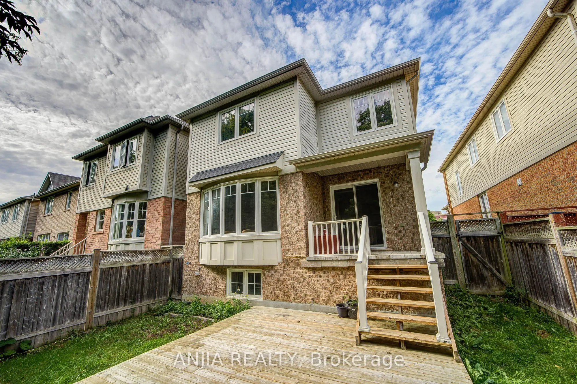 30 Elmeade Lane