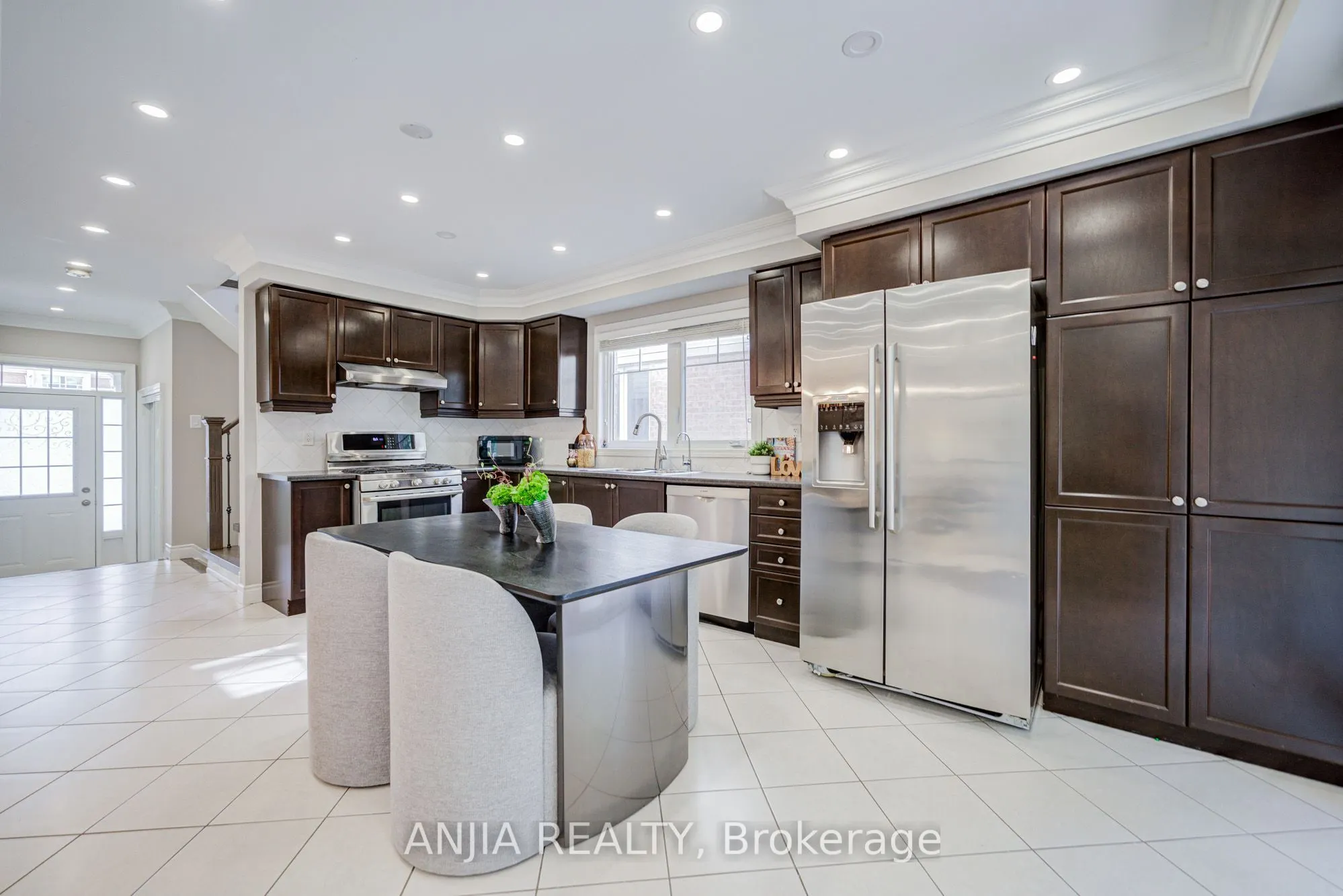 30 Elmeade Lane