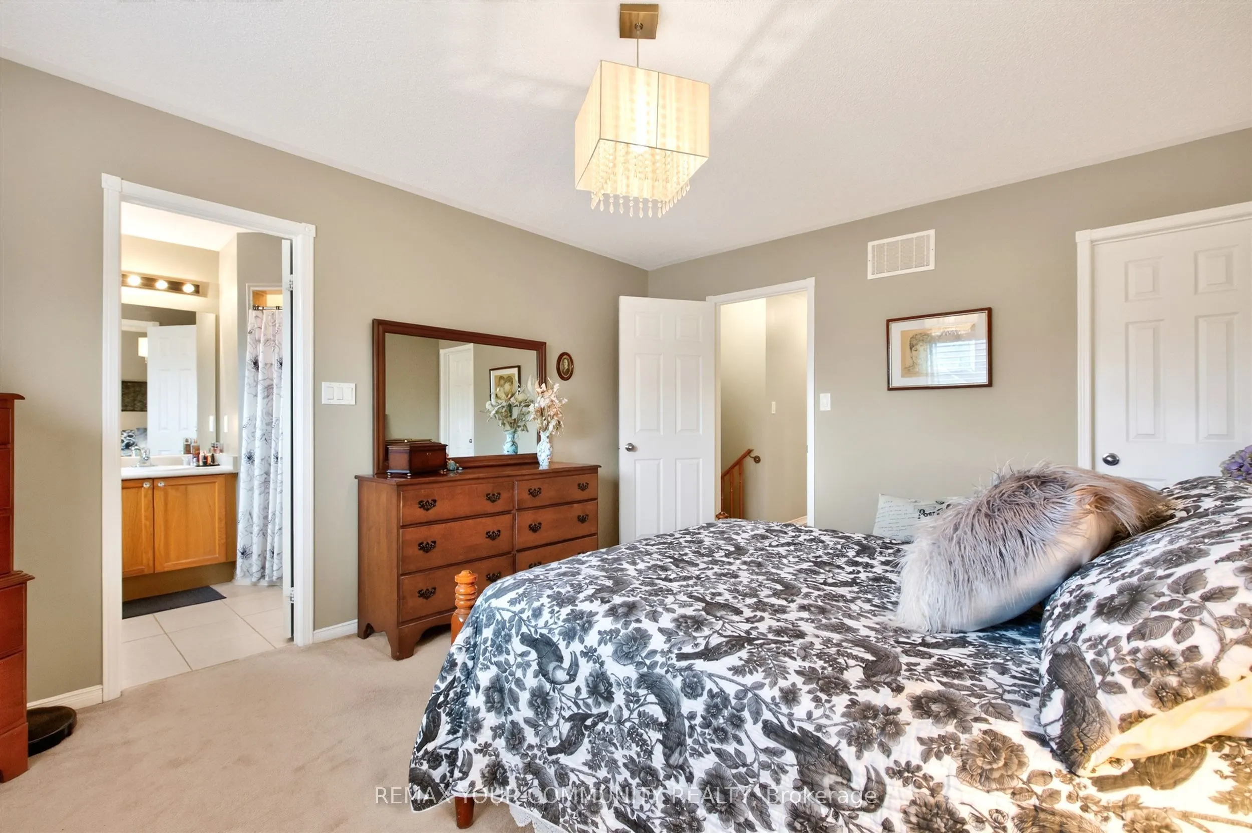 61 Cozens Drive