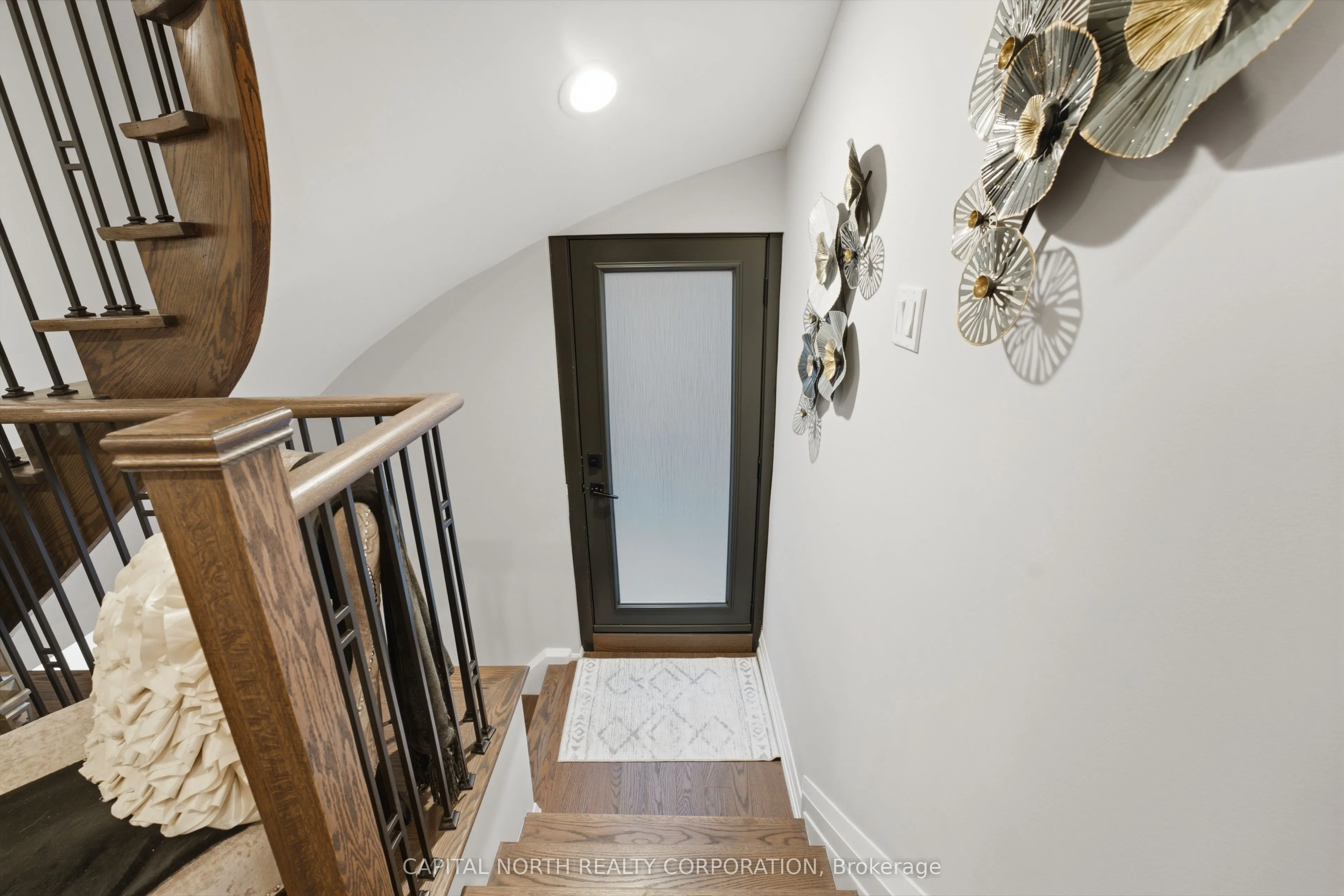 112 Jackman Crescent