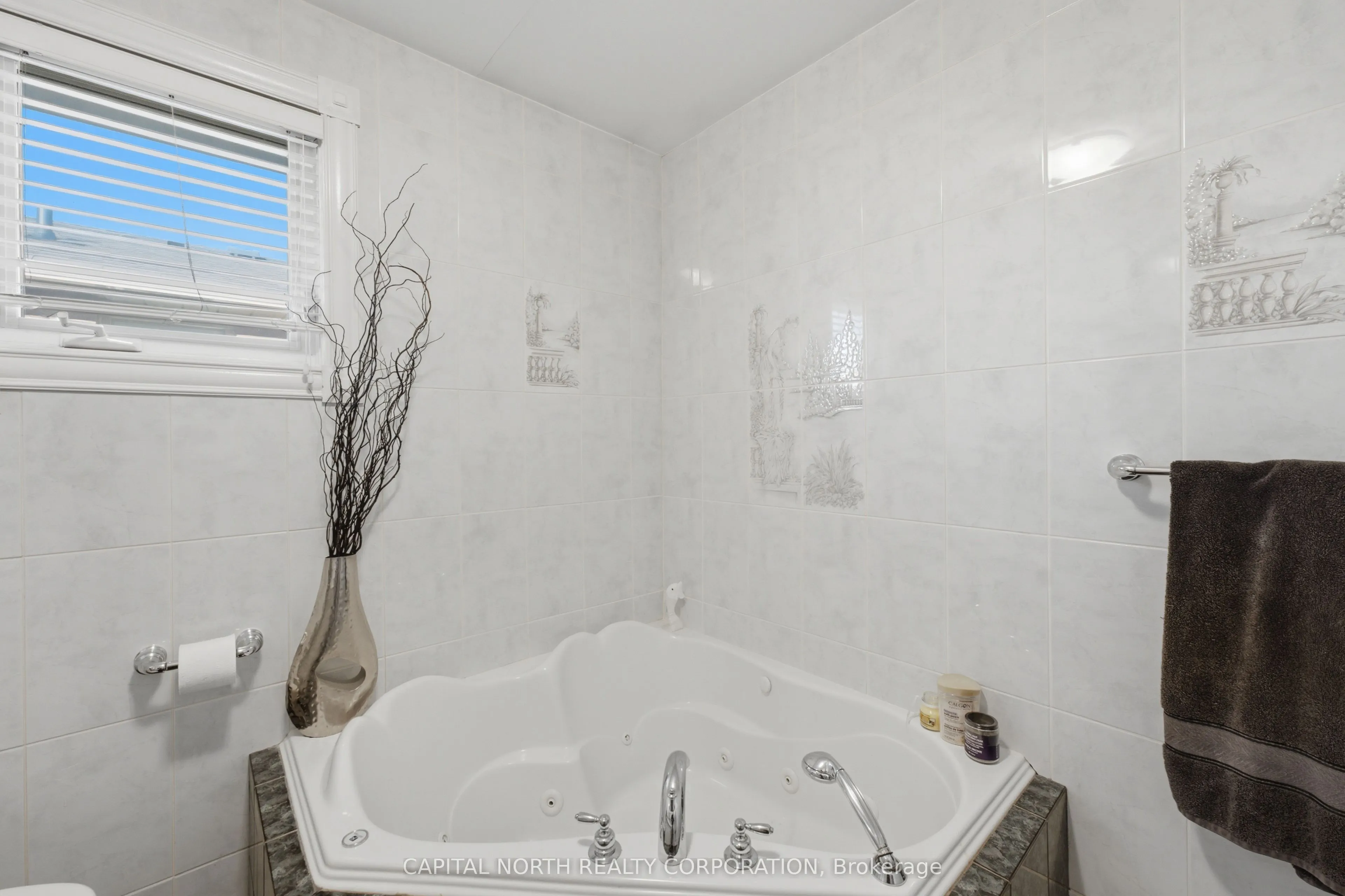 112 Jackman Crescent