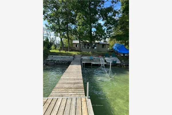 20 Snake Island E
