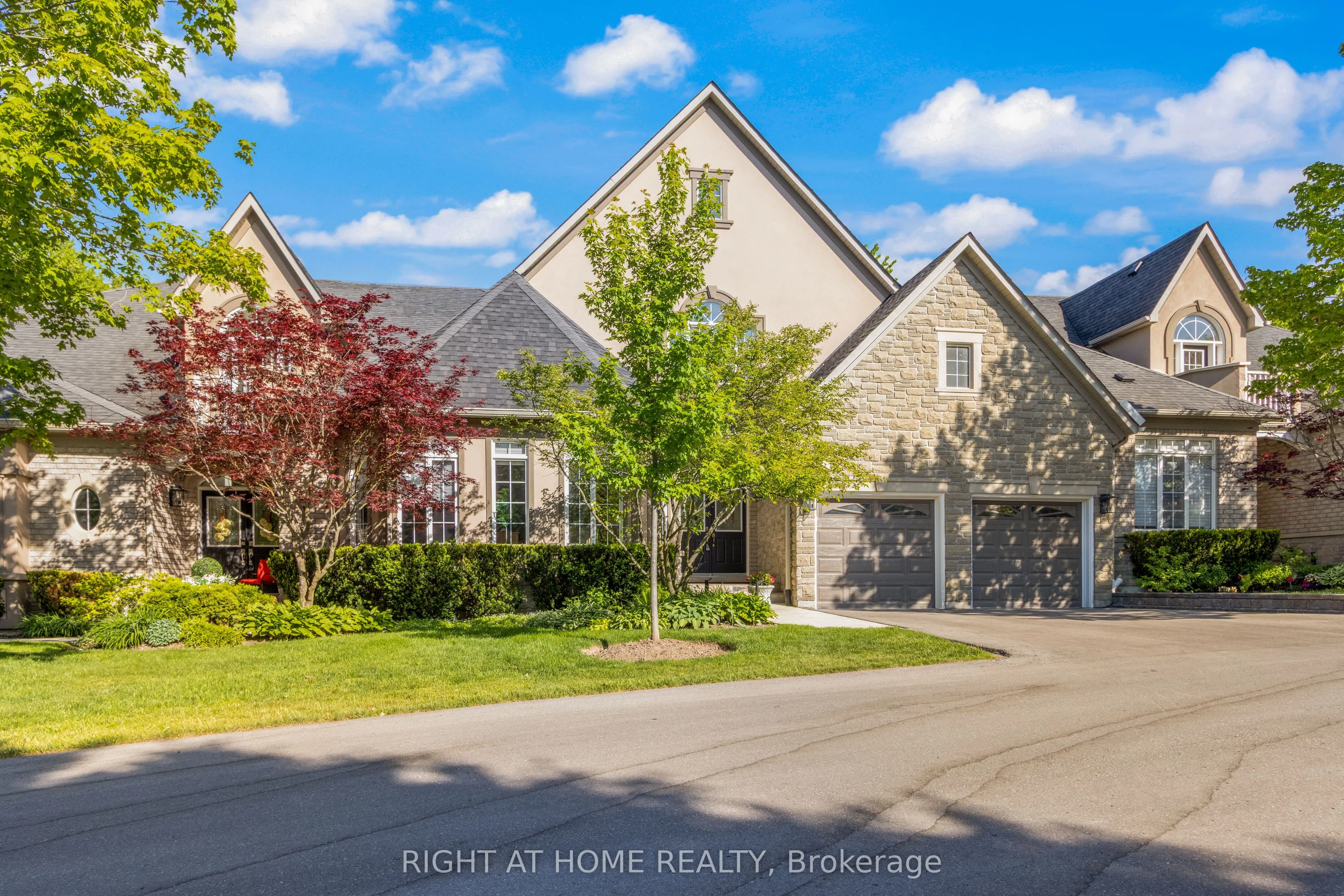 405 Crossing Bridge Place #5B