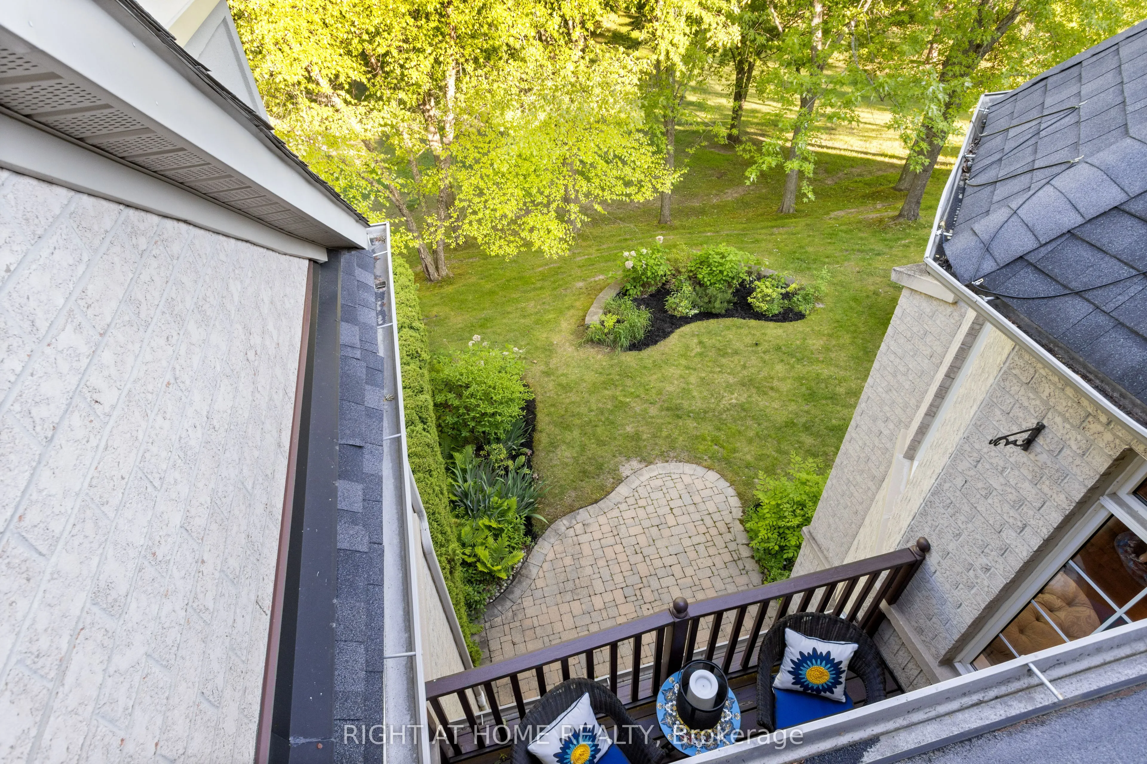 405 Crossing Bridge Place #5B