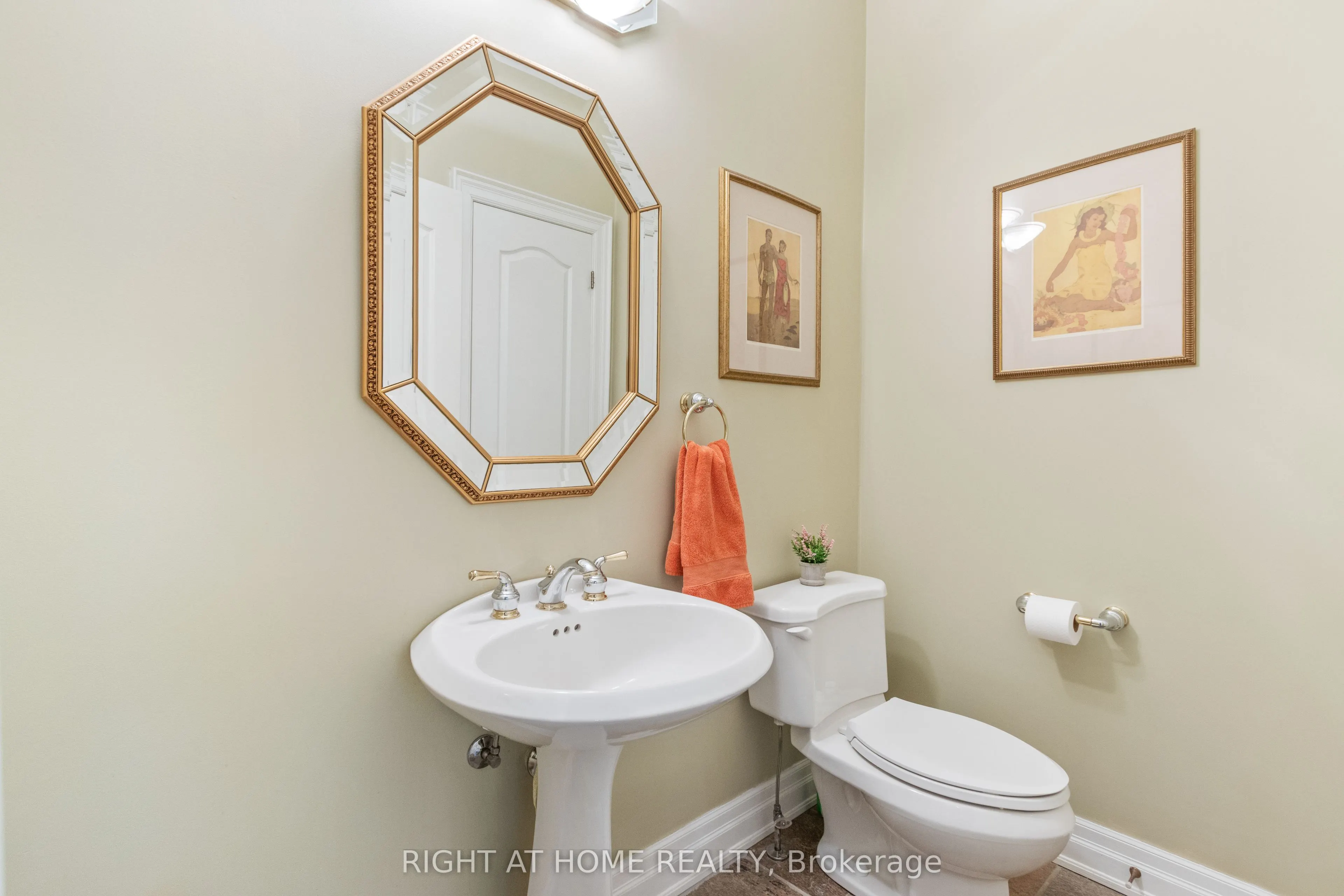 405 Crossing Bridge Place #5B