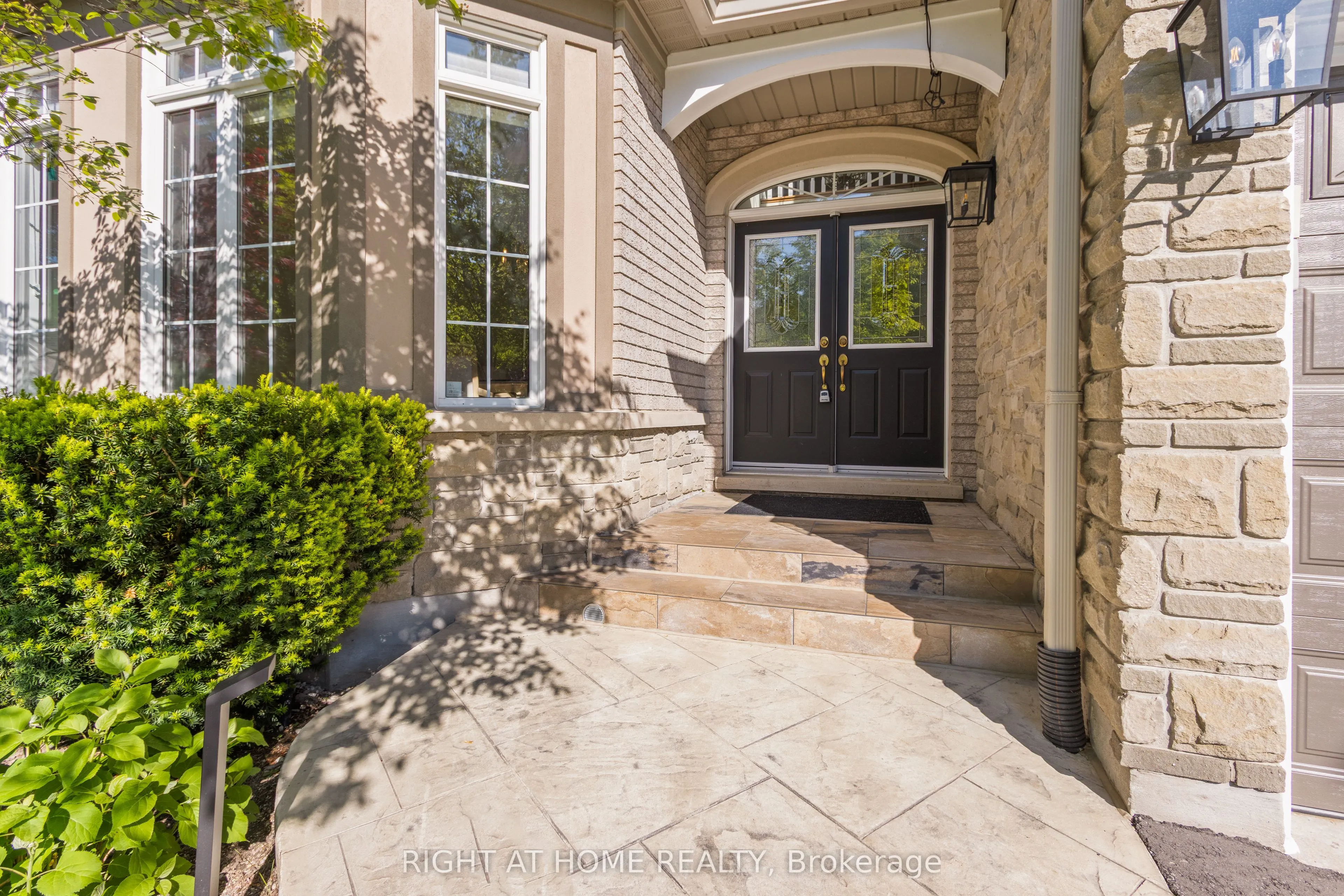 405 Crossing Bridge Place #5B