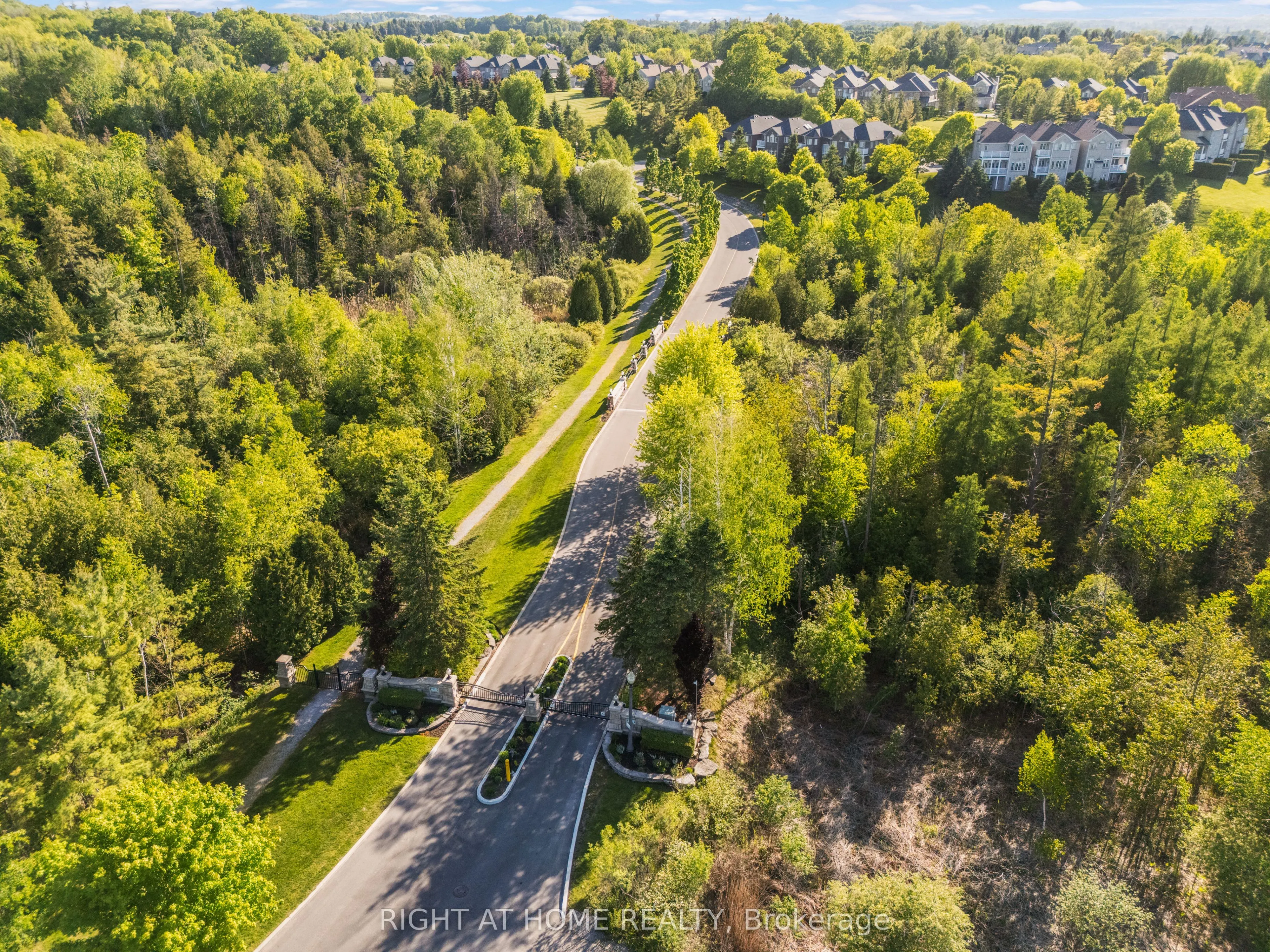 405 Crossing Bridge Place #5B