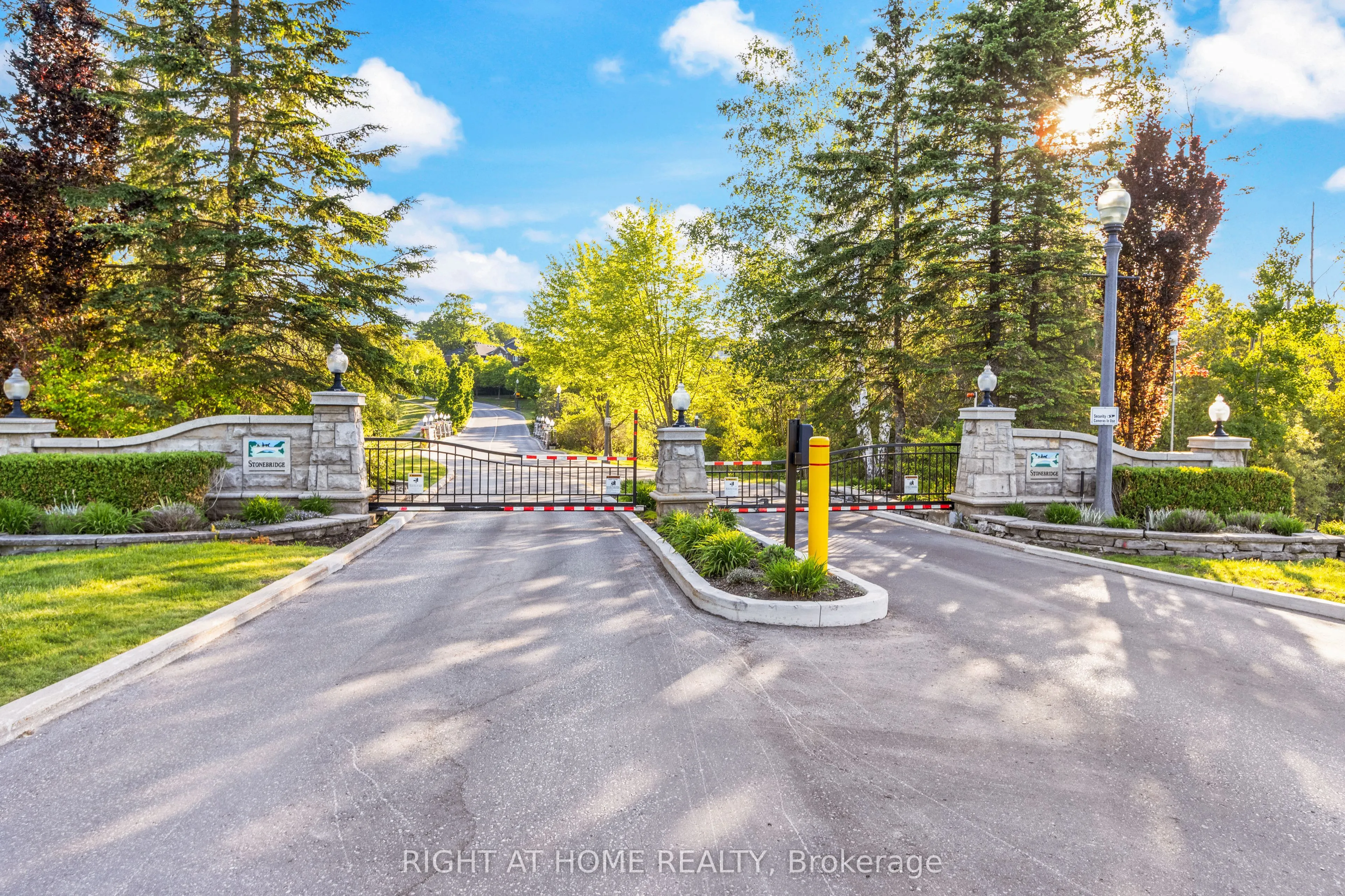 405 Crossing Bridge Place #5B