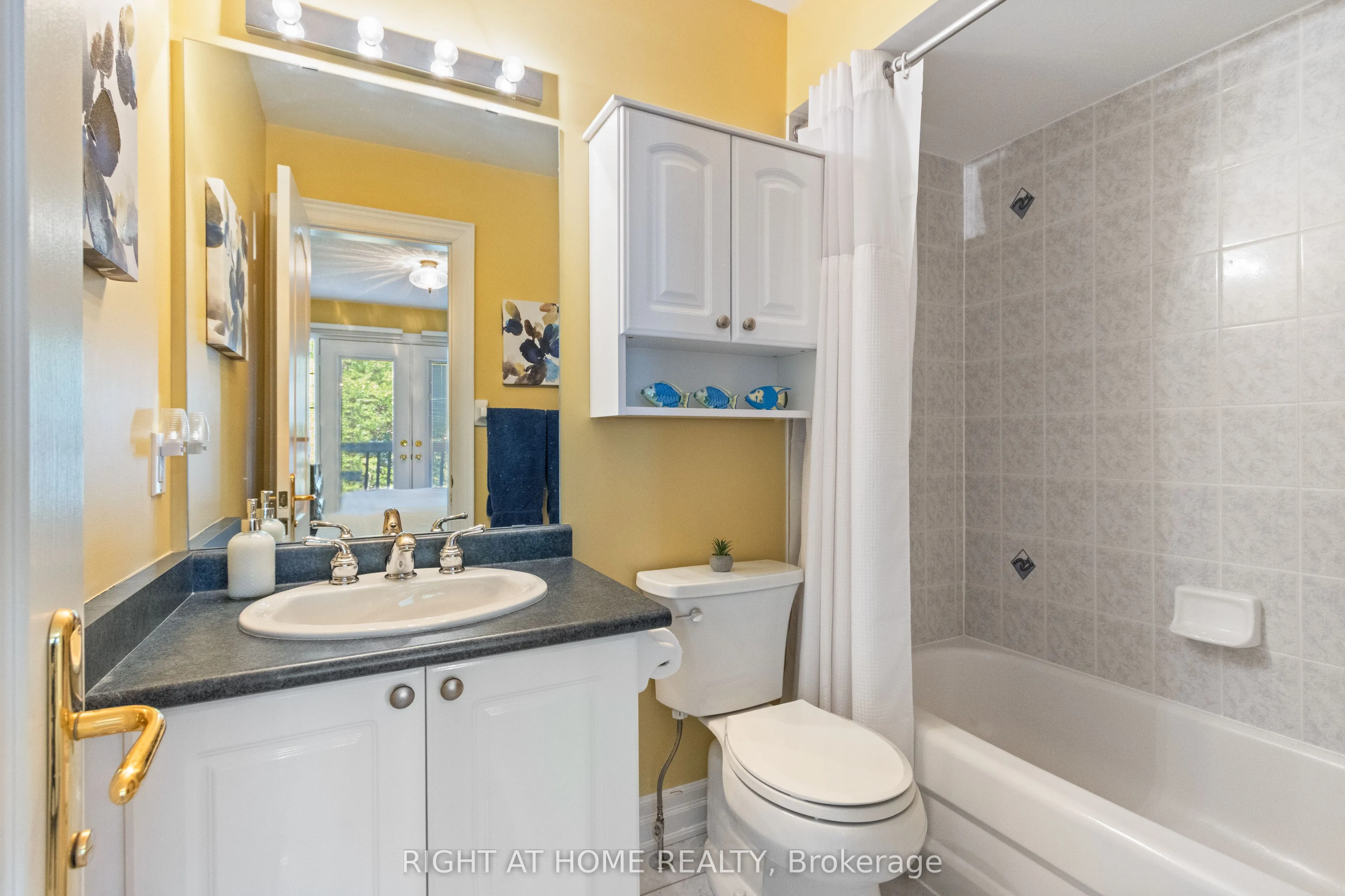 405 Crossing Bridge Place #5B