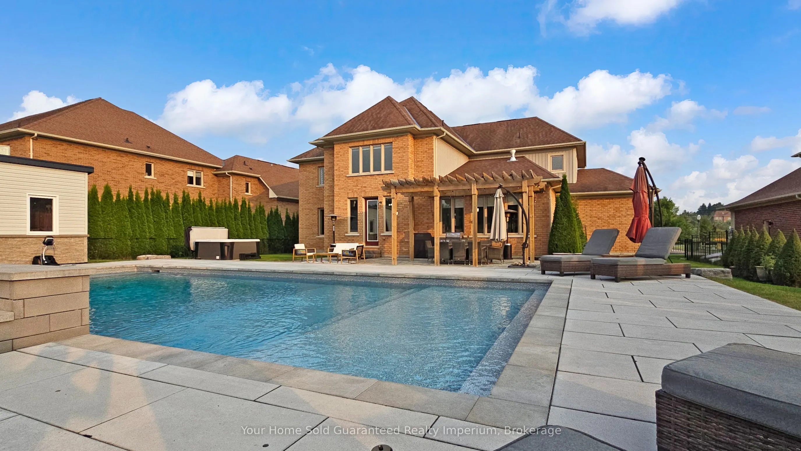 24 Wyndance Way