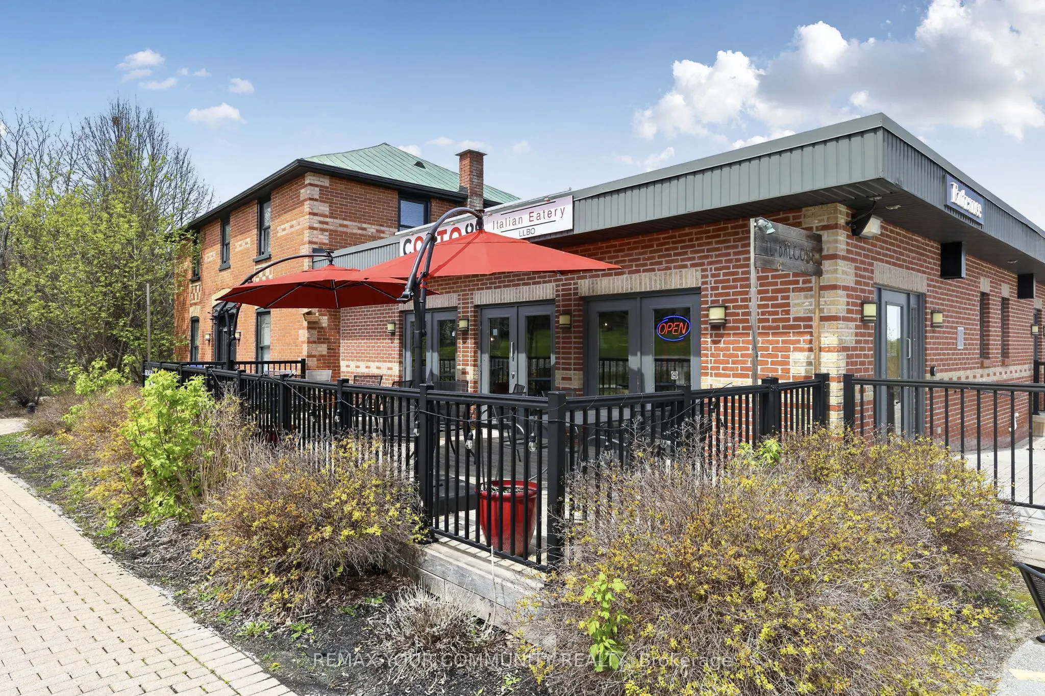 4240B Simcoe County Rd 88 Road