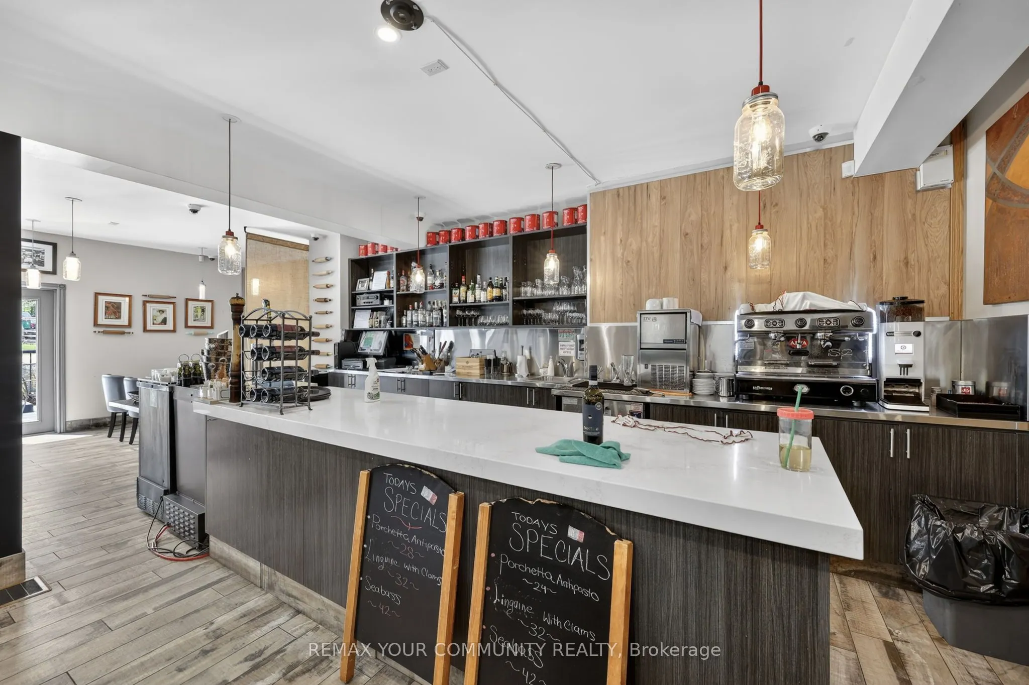 4240B Simcoe County Rd 88 Road