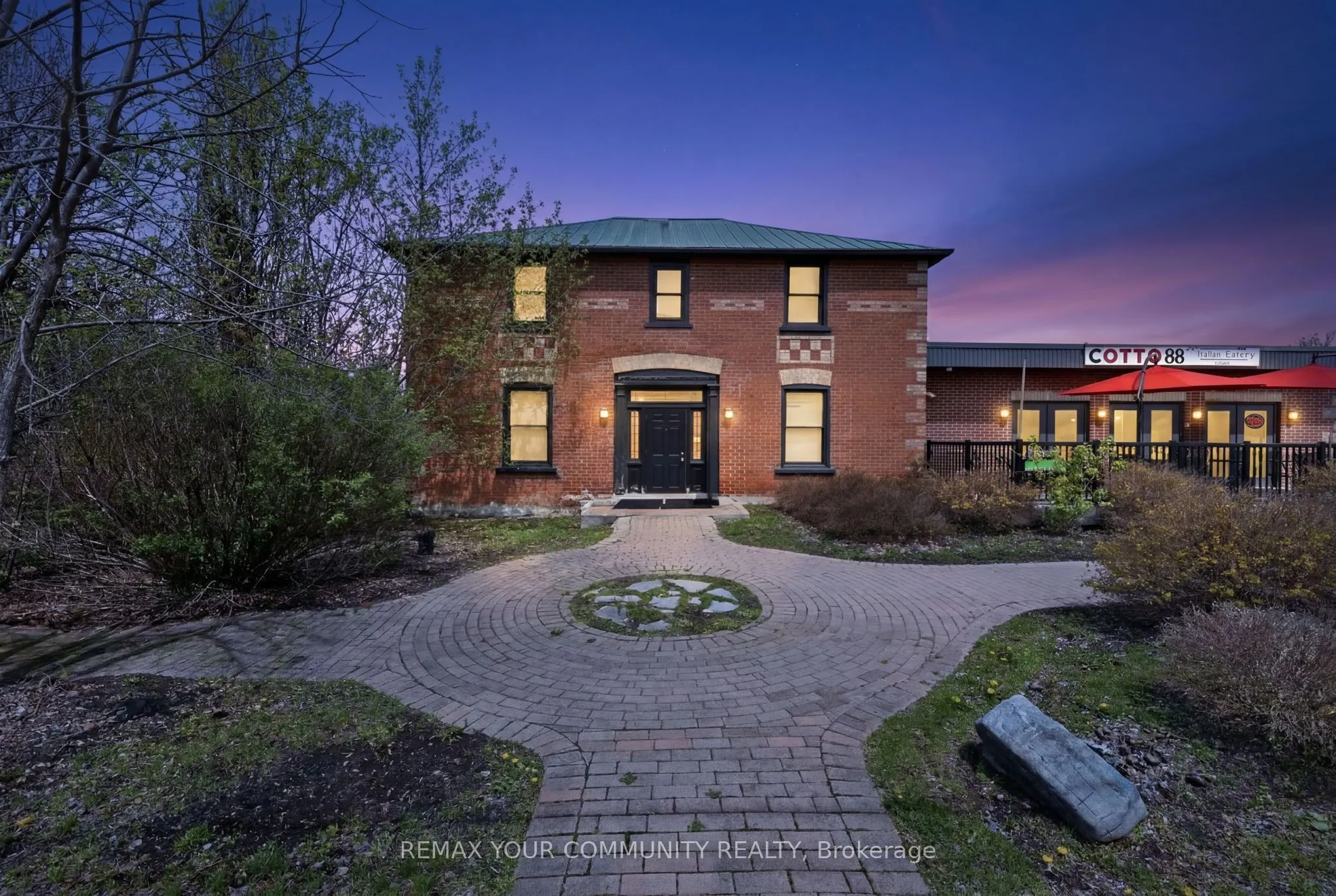 4240B Simcoe County Rd 88 Road