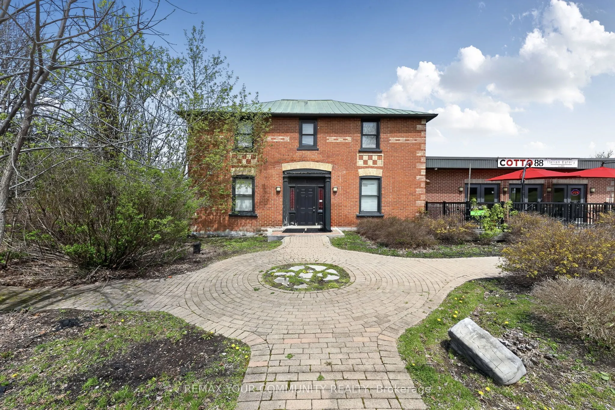 4240B Simcoe County Rd 88 Road