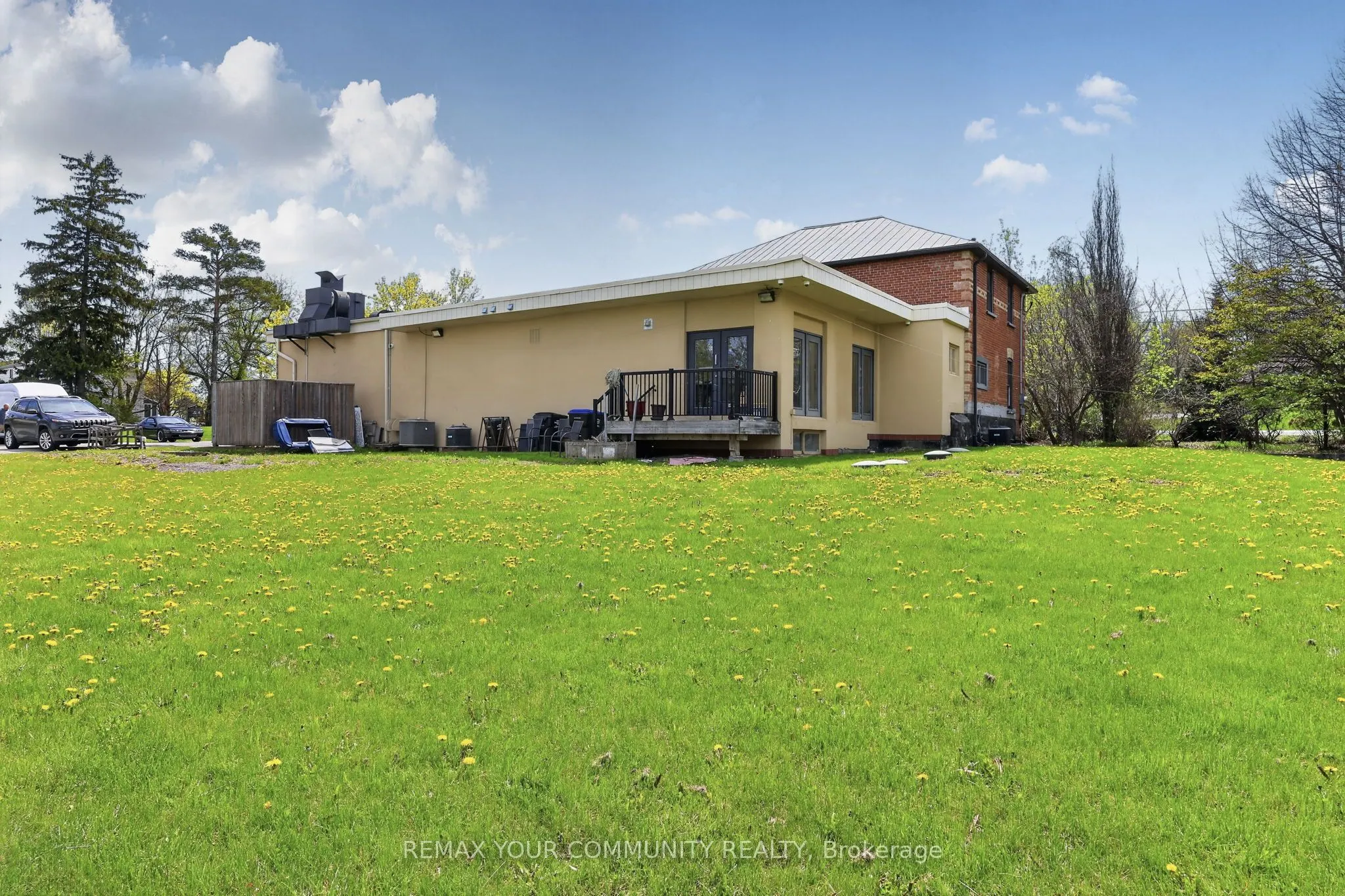 4240 Simcoe County 88 Road