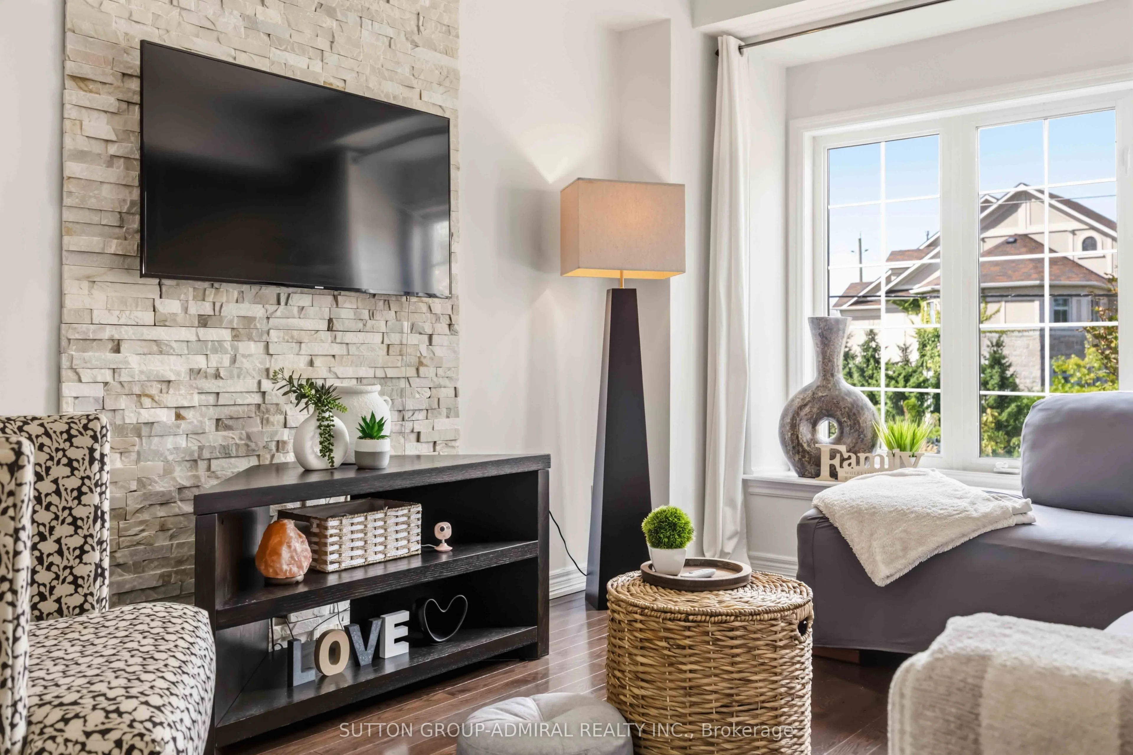 71 Puccini Drive #4