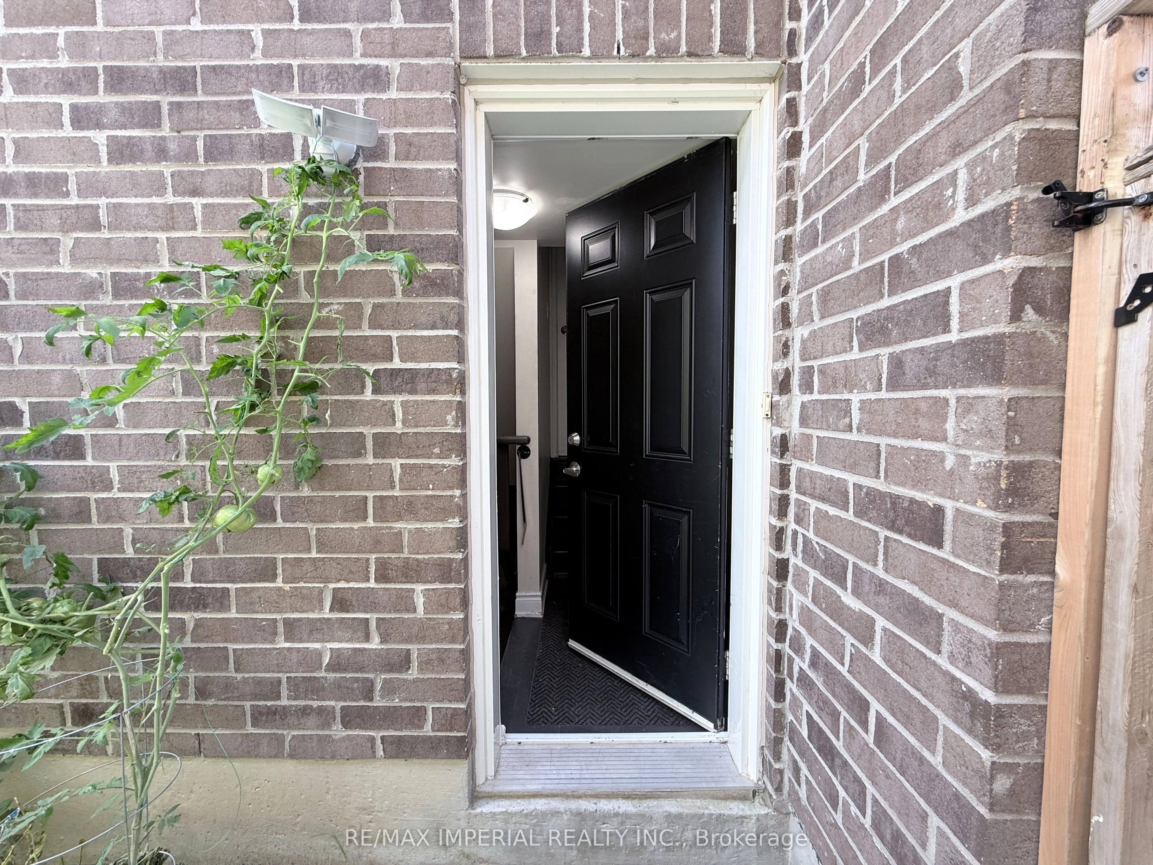 179 Chelsea Crescent #BSMT