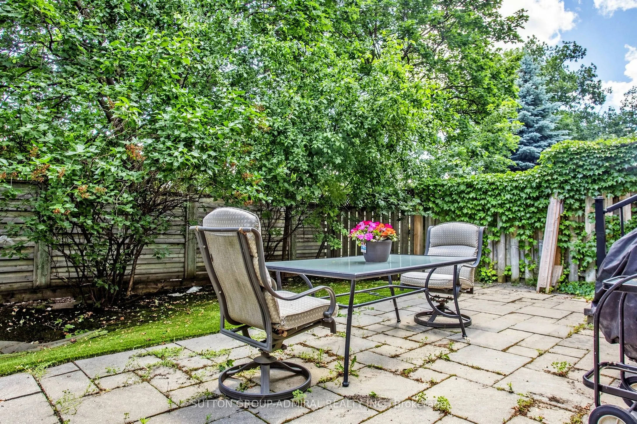 63 Katerina Avenue