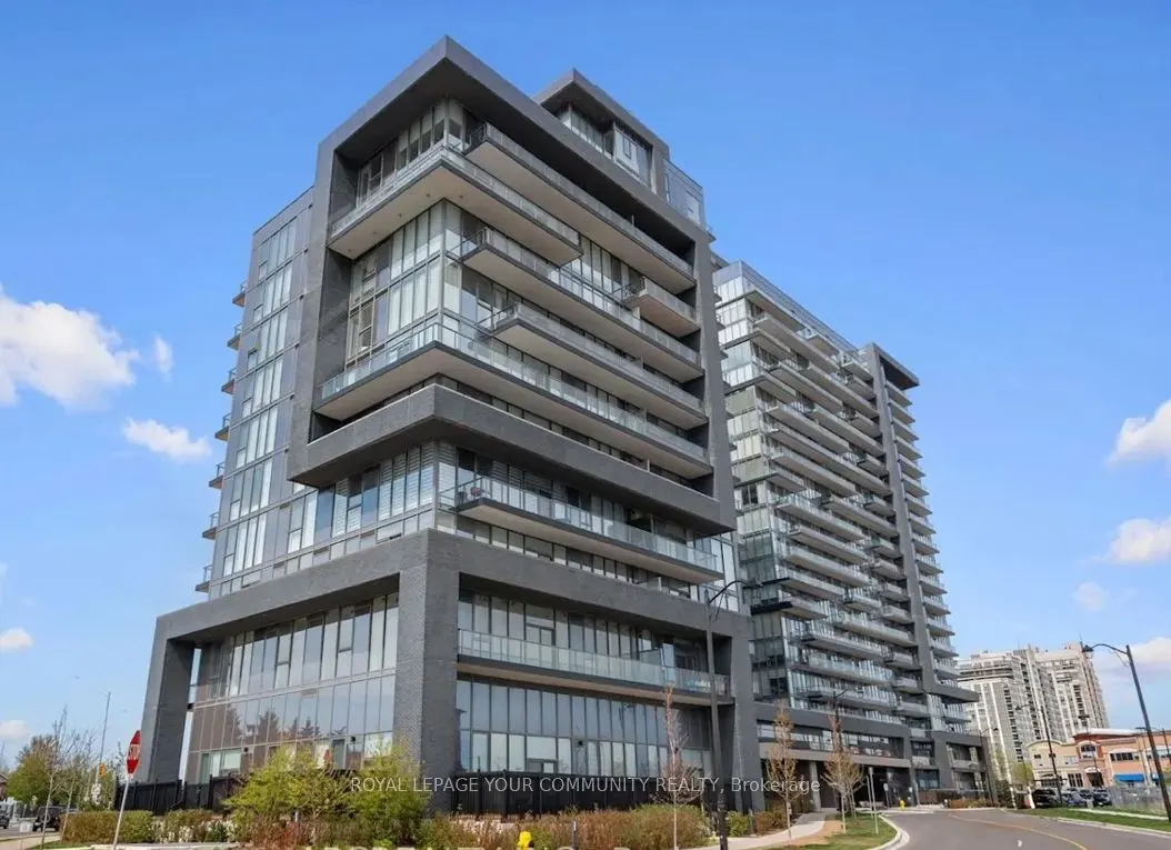 20 Gatineau Drive #404