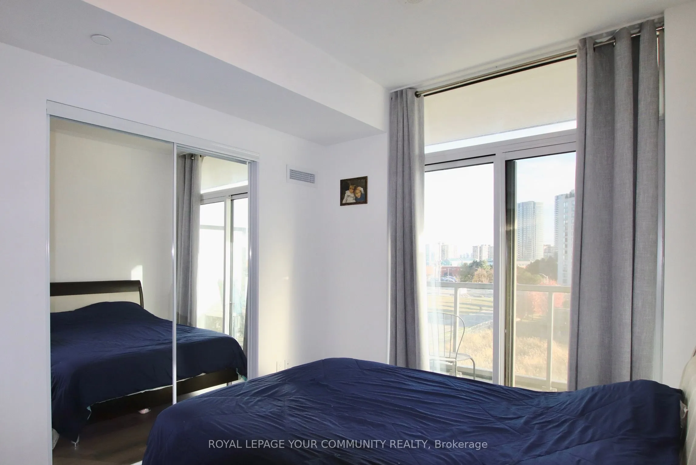 20 Gatineau Drive #404