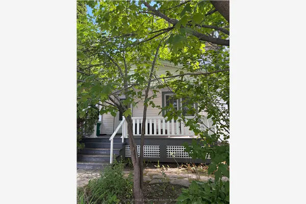 121 Wells Street