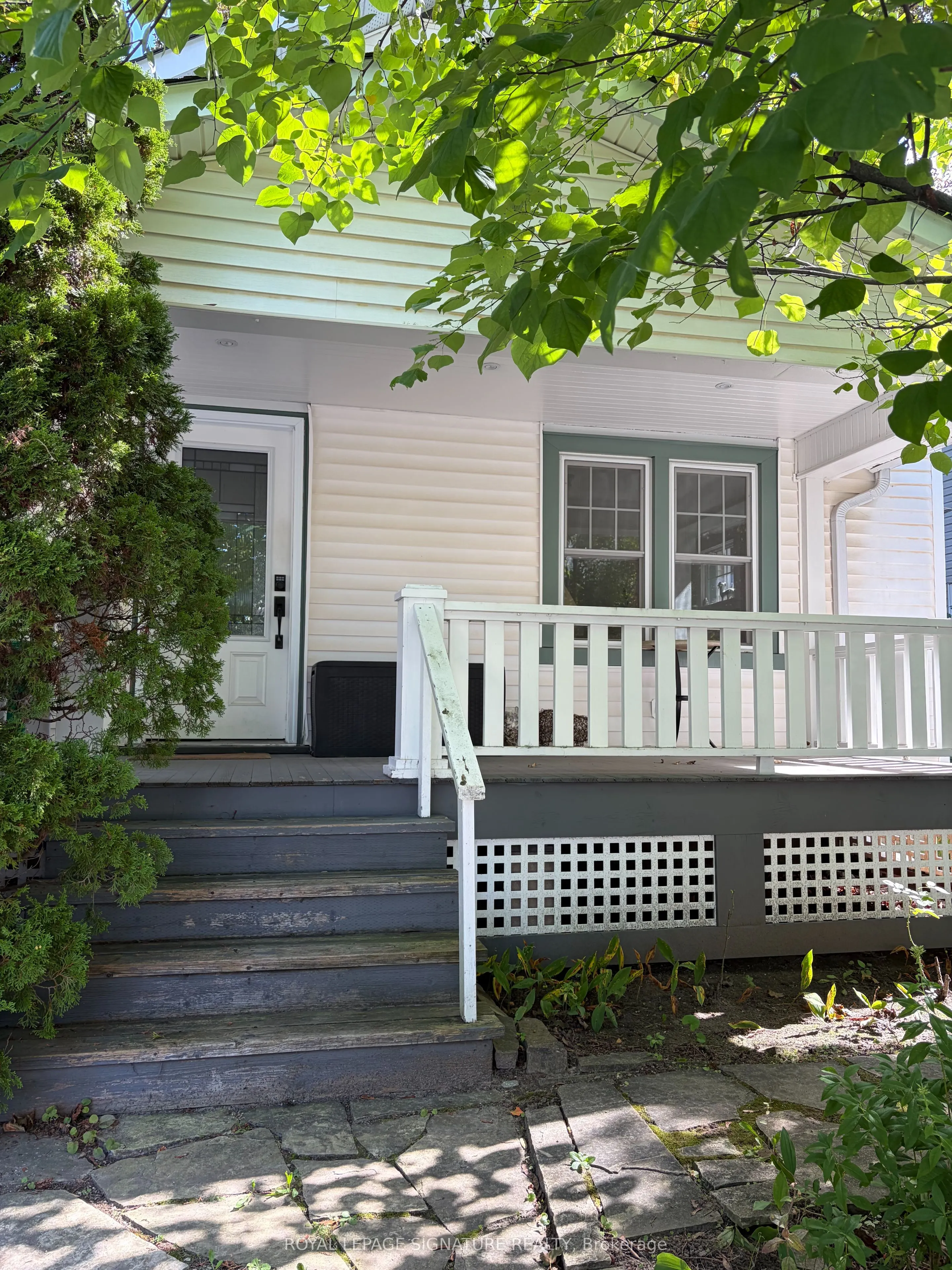 121 Wells Street