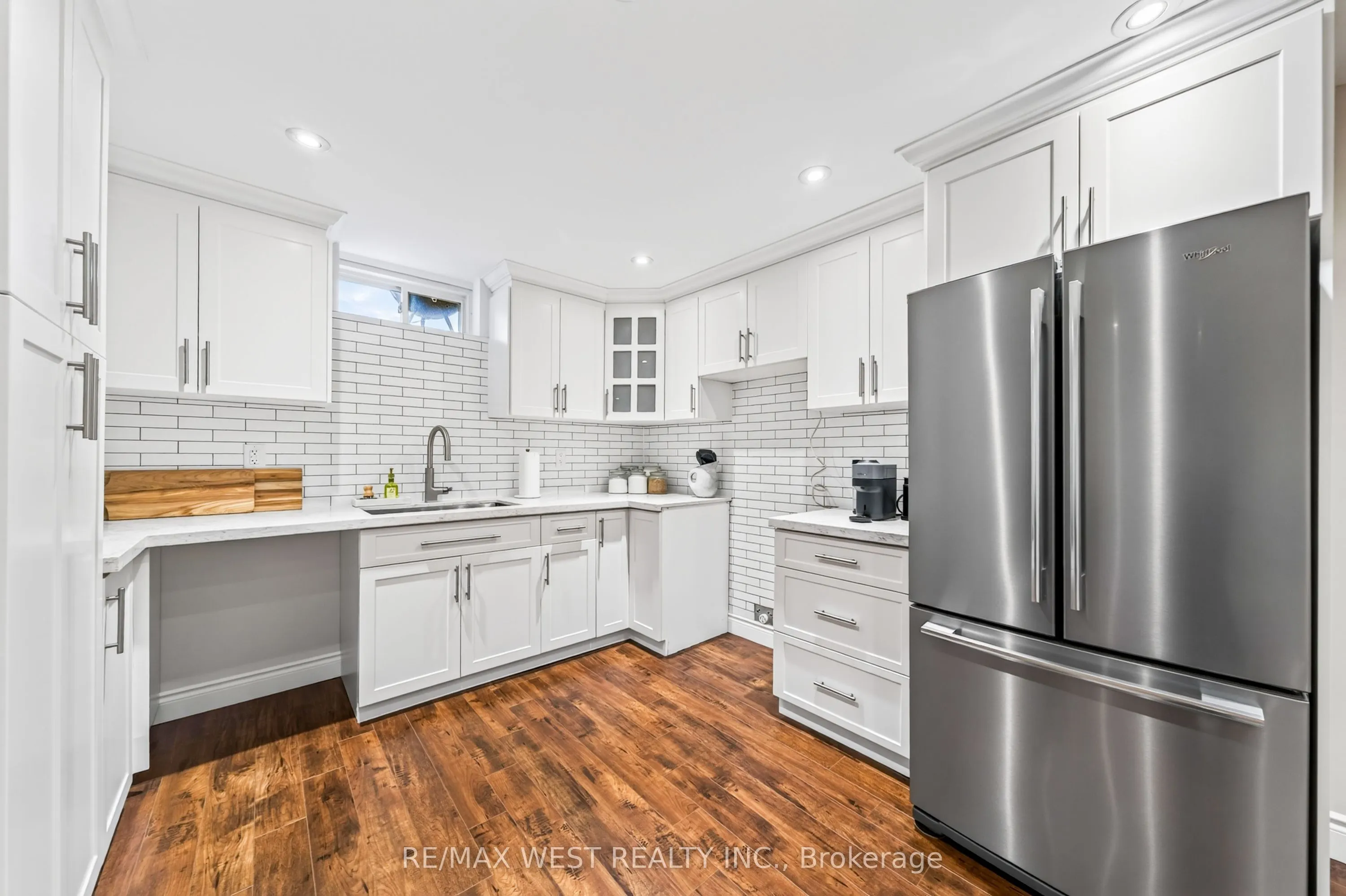 40 Sequoia Road