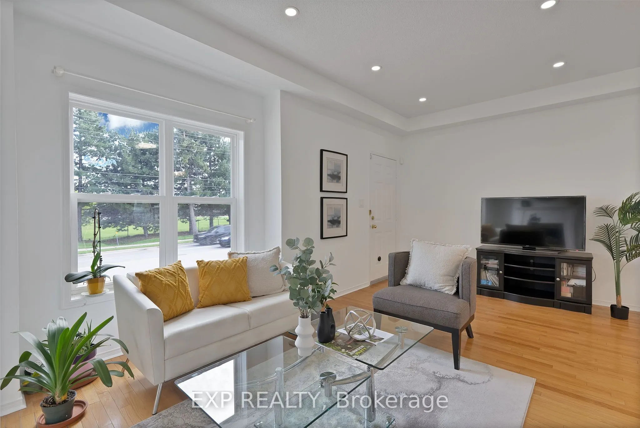 11 Maple Park Way #06