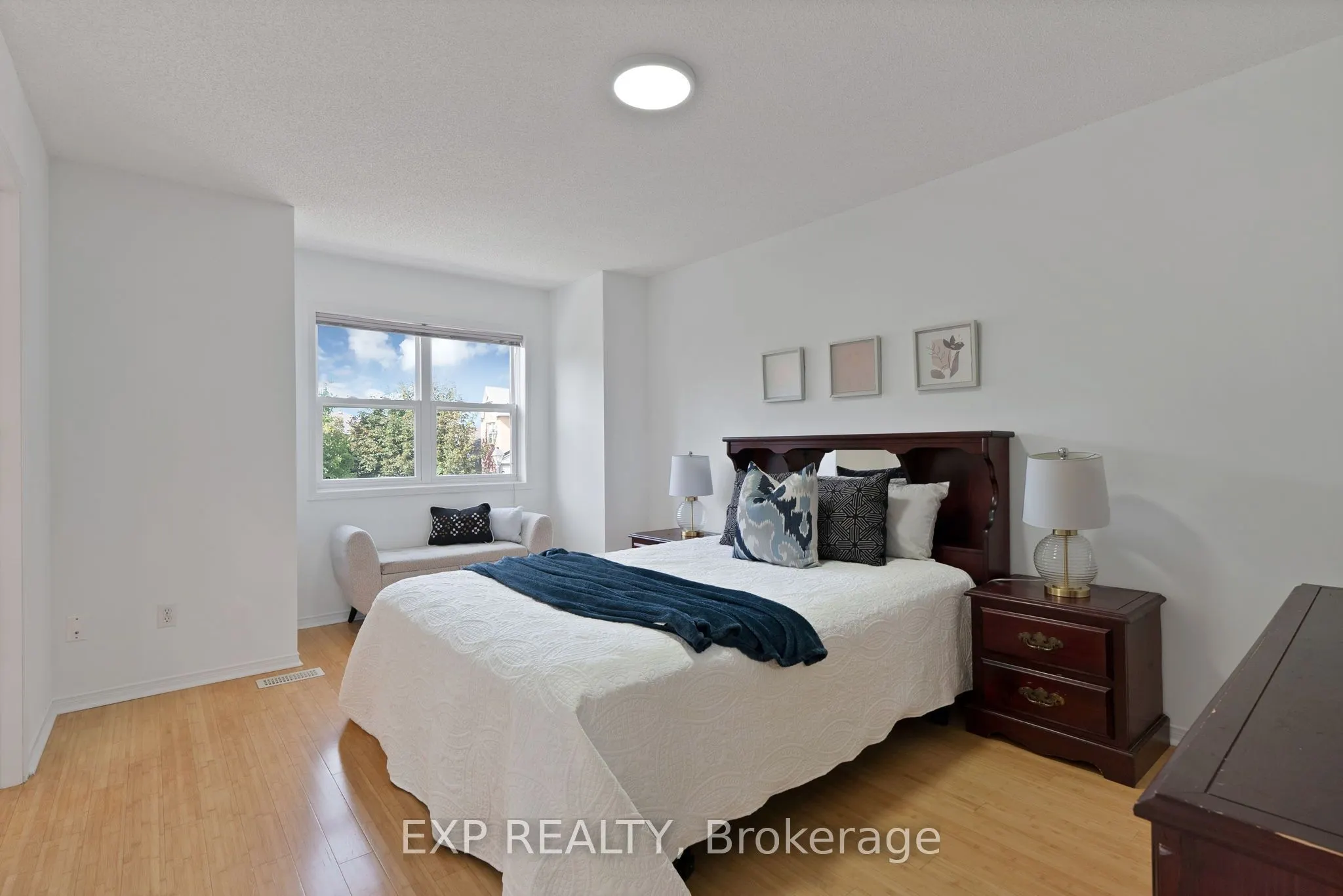 11 Maple Park Way #06