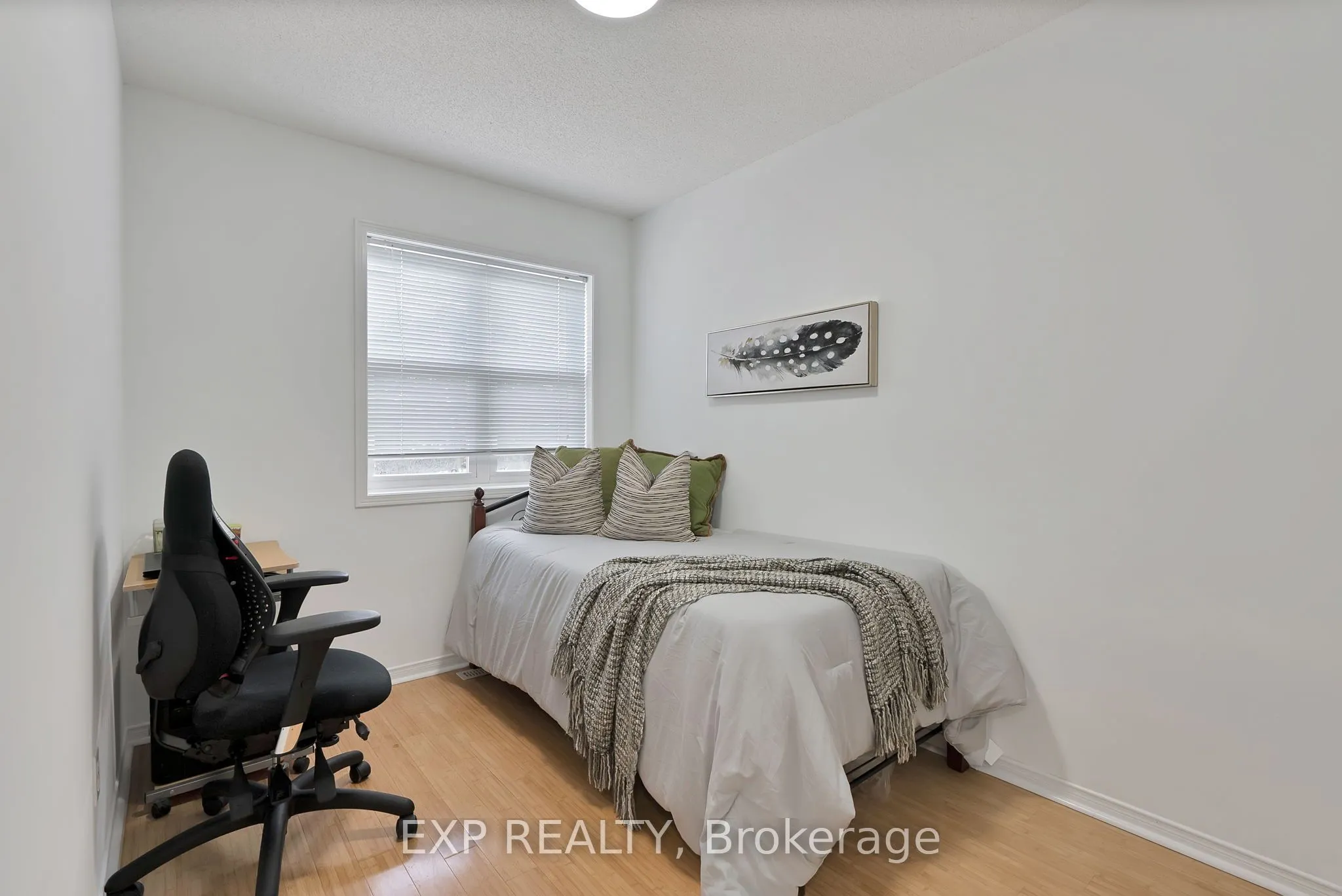 11 Maple Park Way #06
