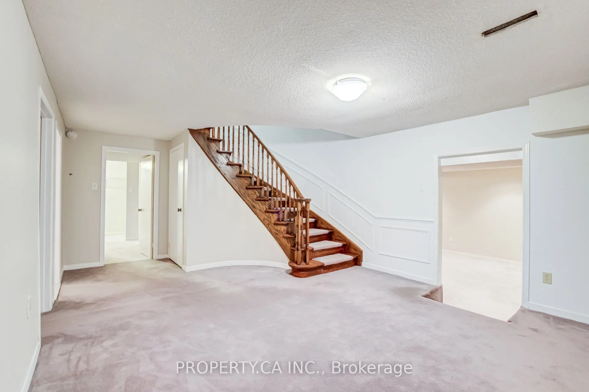 143 Cambridge Crescent