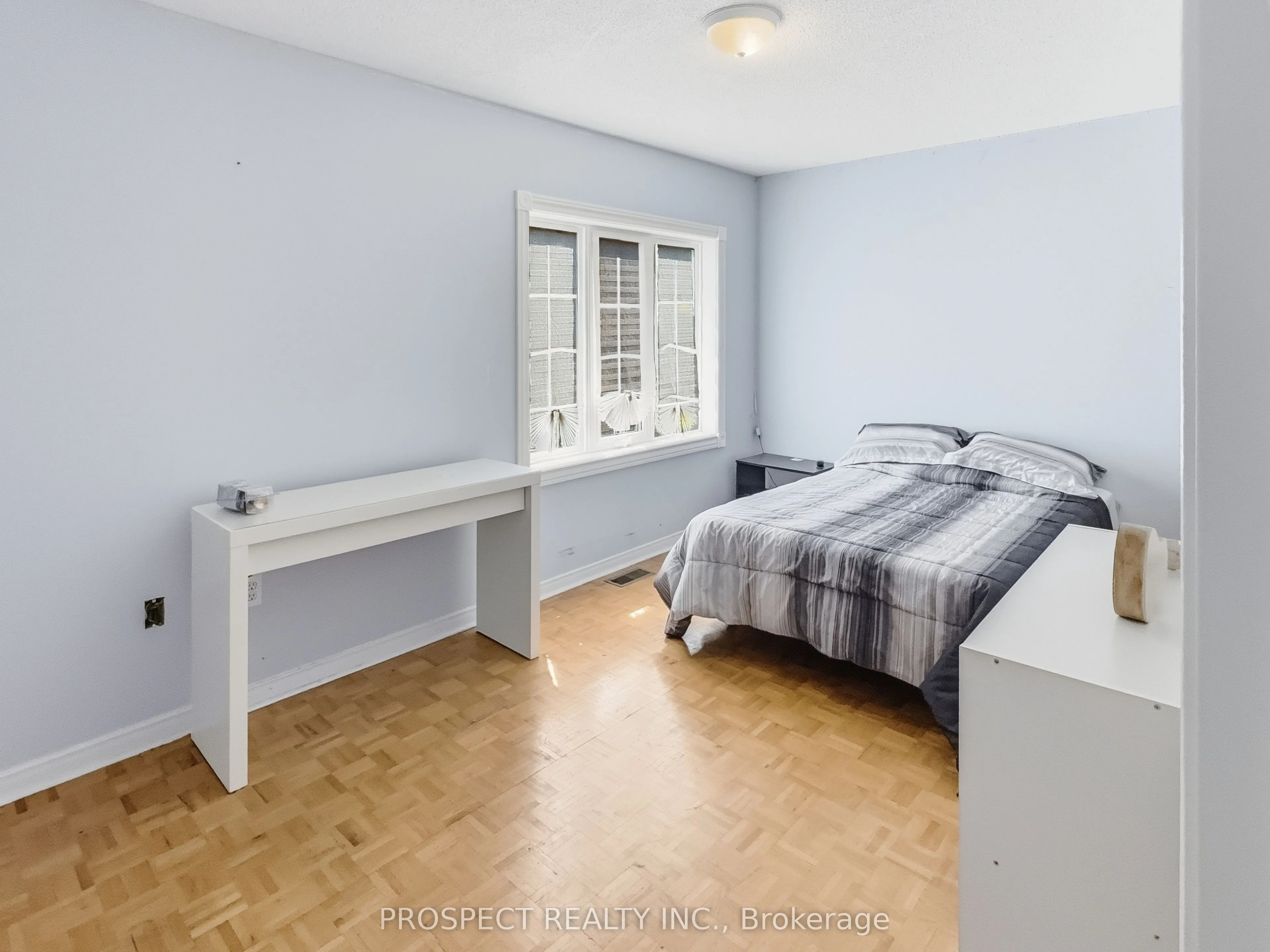 79 Louana Crescent #0