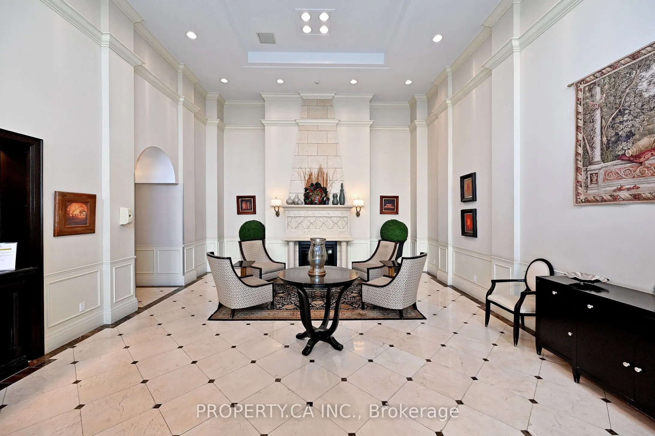 310 Red Maple Road #1013