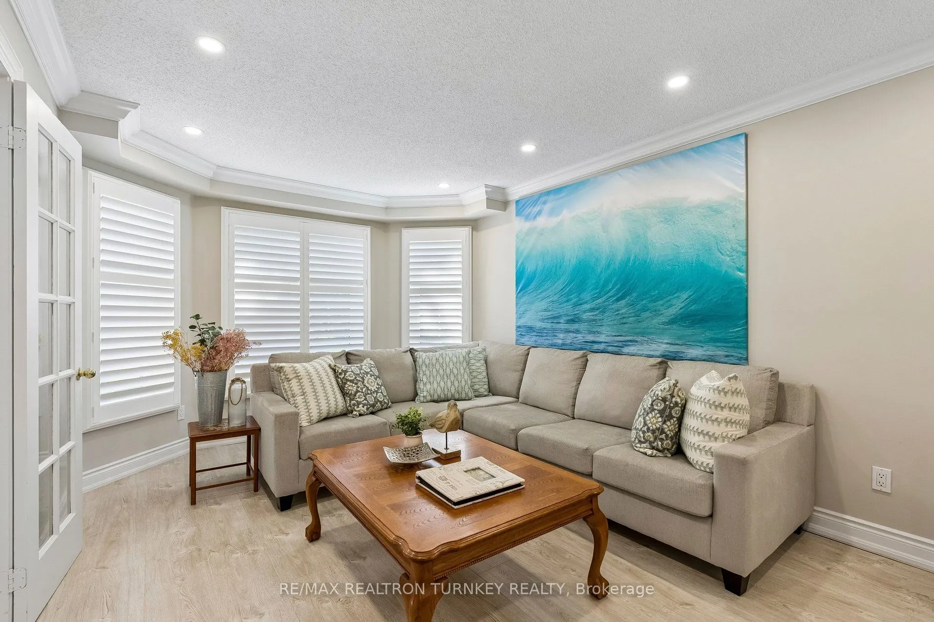 263 Chambers Crescent