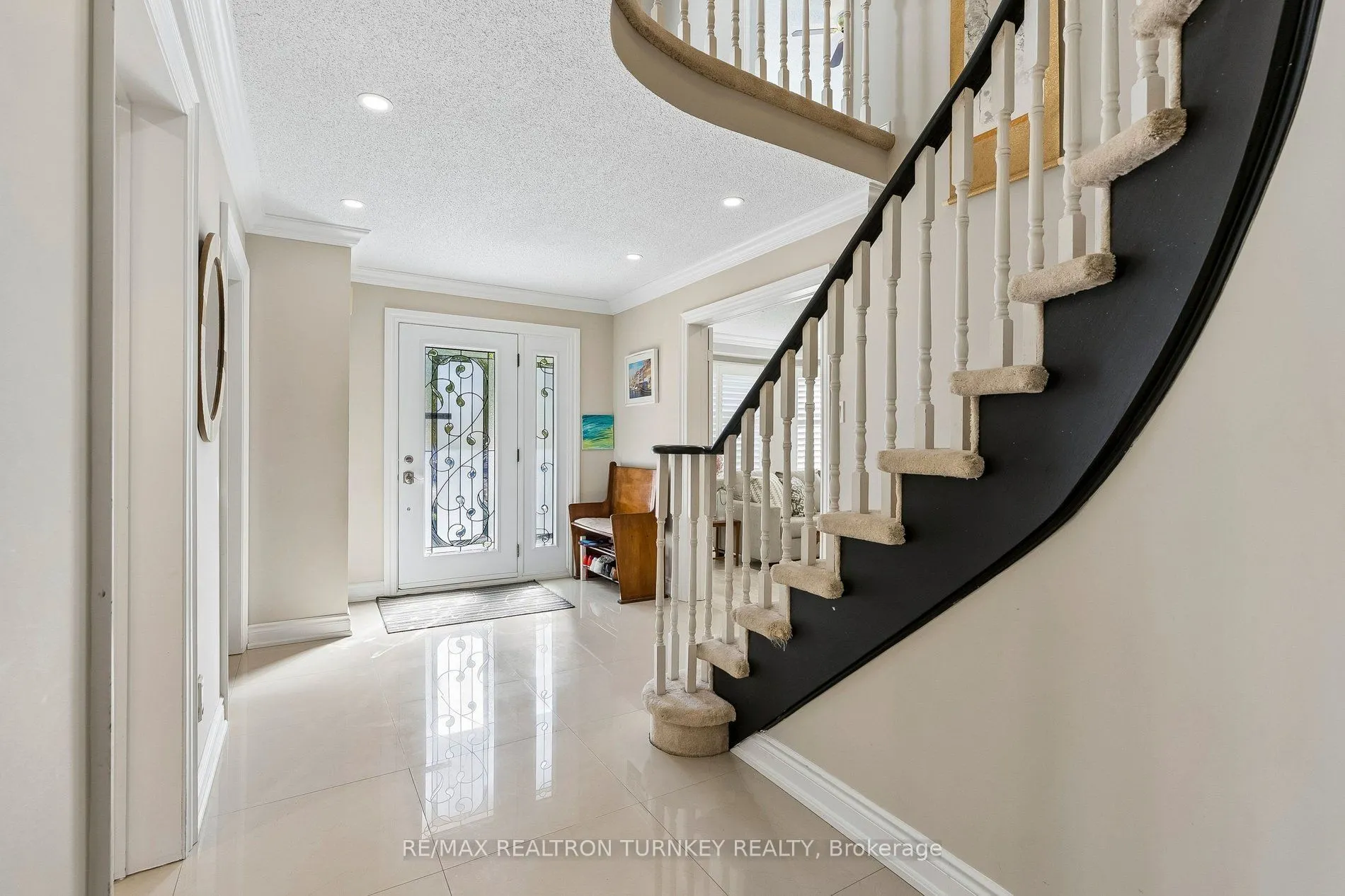263 Chambers Crescent