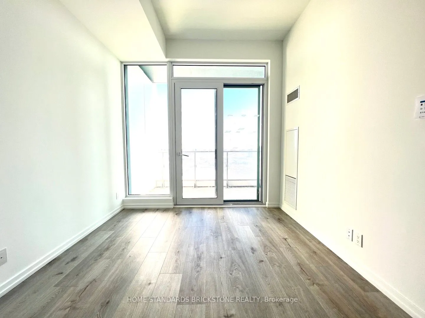 1000 Portage Parkway #1706