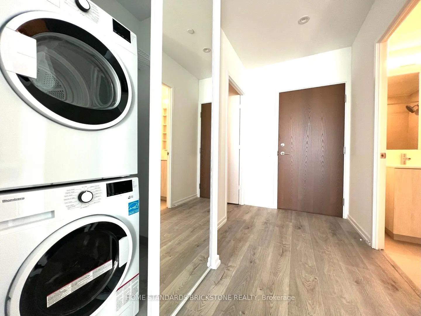 1000 Portage Parkway #1706