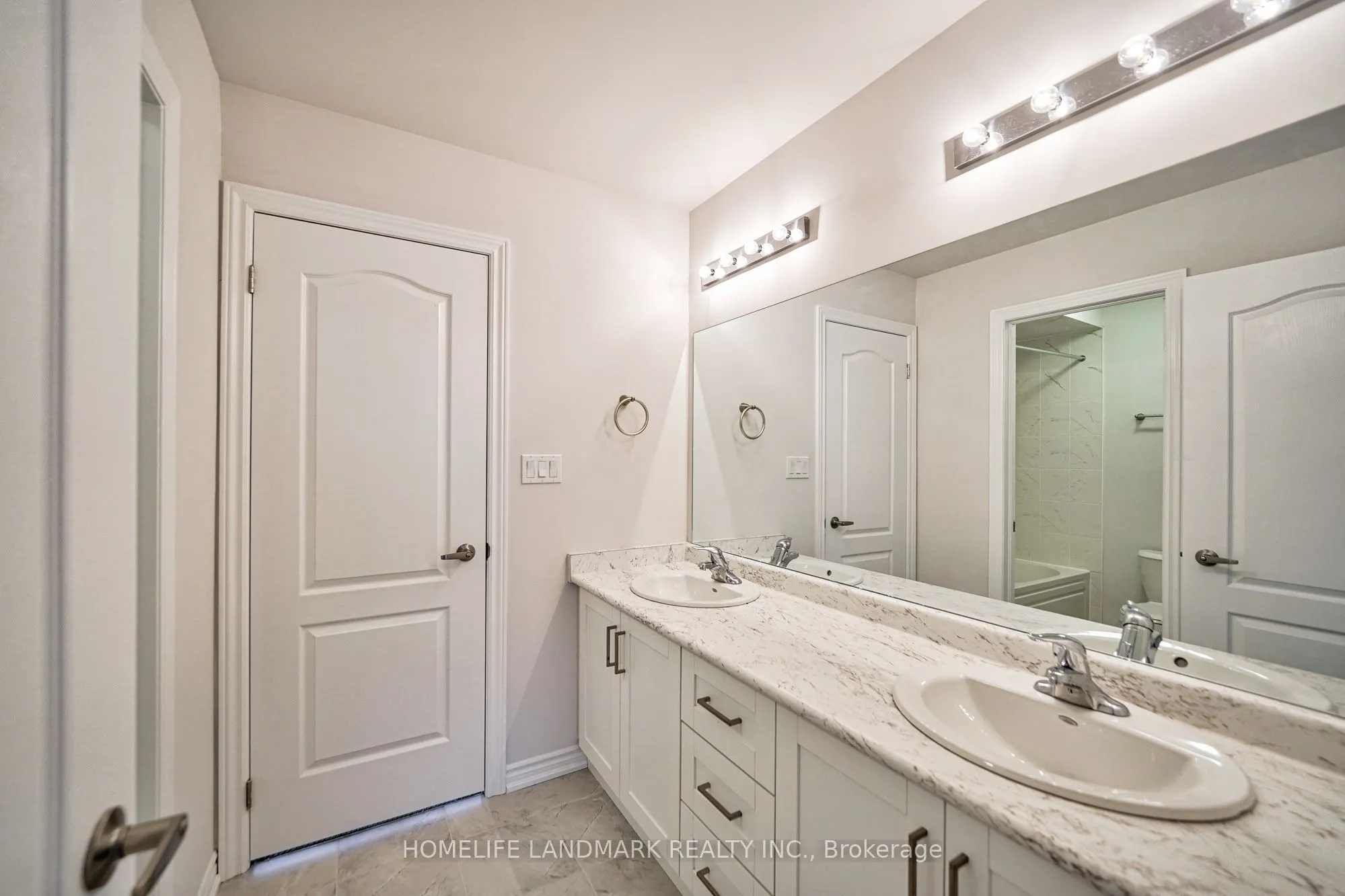 11 dawn blossom Drive