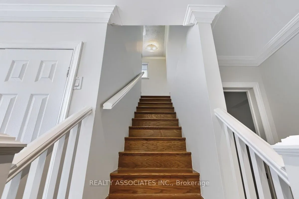 174 Bayview Avenue