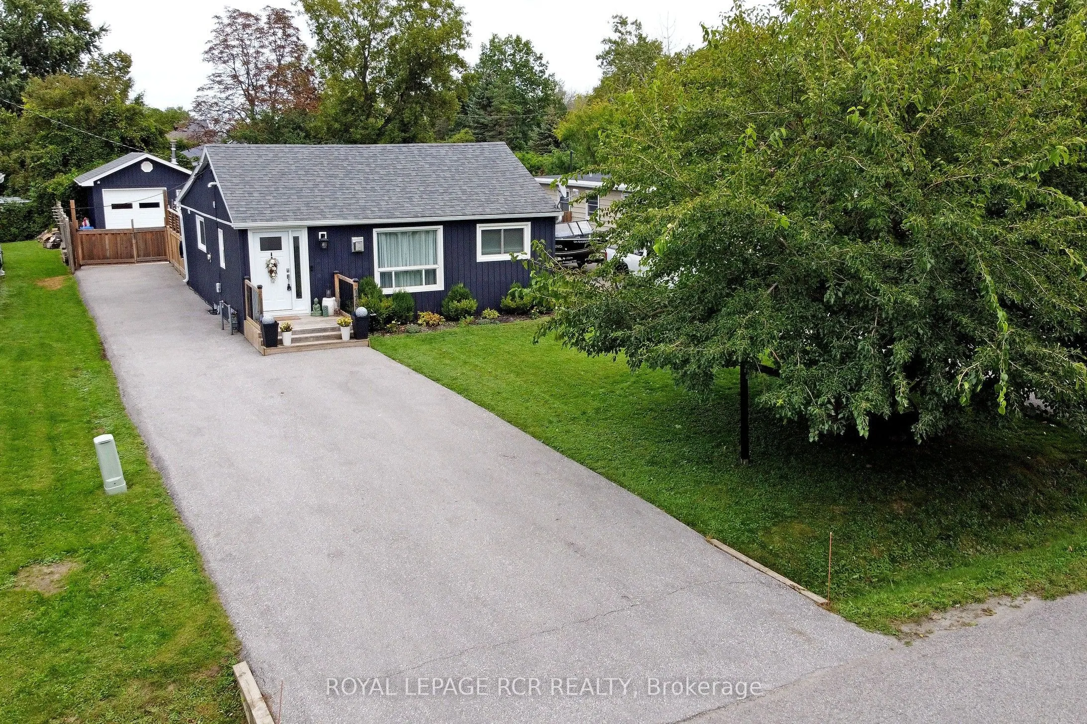 779 Sheppard Avenue