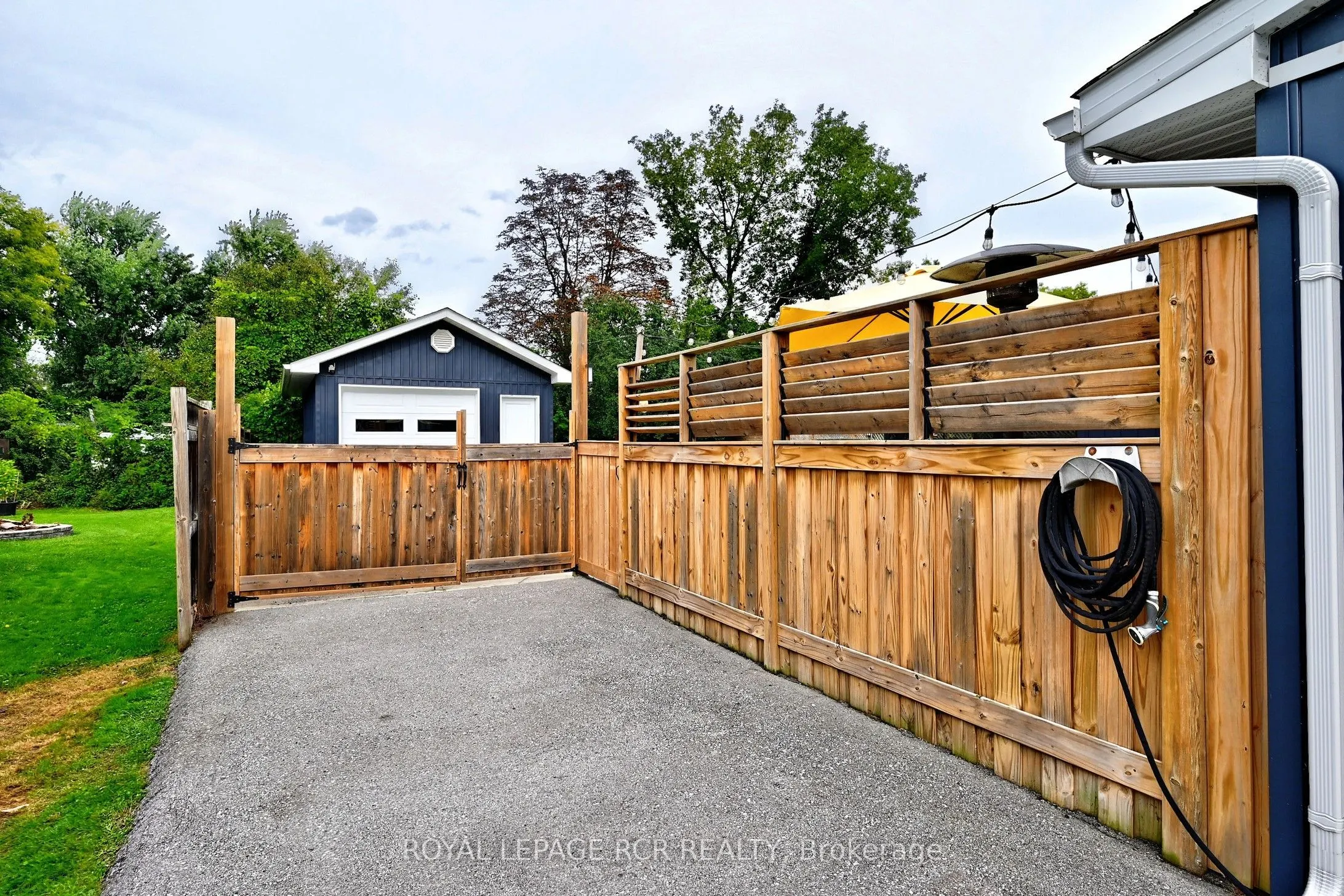 779 Sheppard Avenue