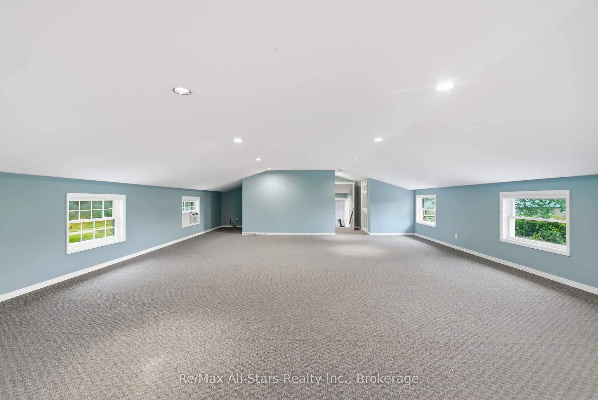 226 Durham Rd 8 Road