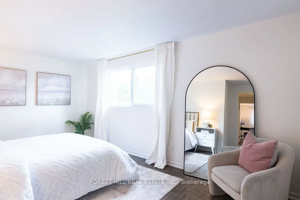 6 Snowshoe Crescent