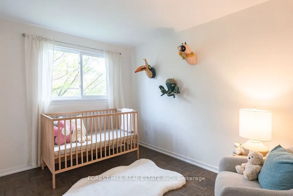 6 Snowshoe Crescent