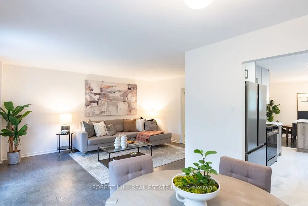 6 Snowshoe Crescent